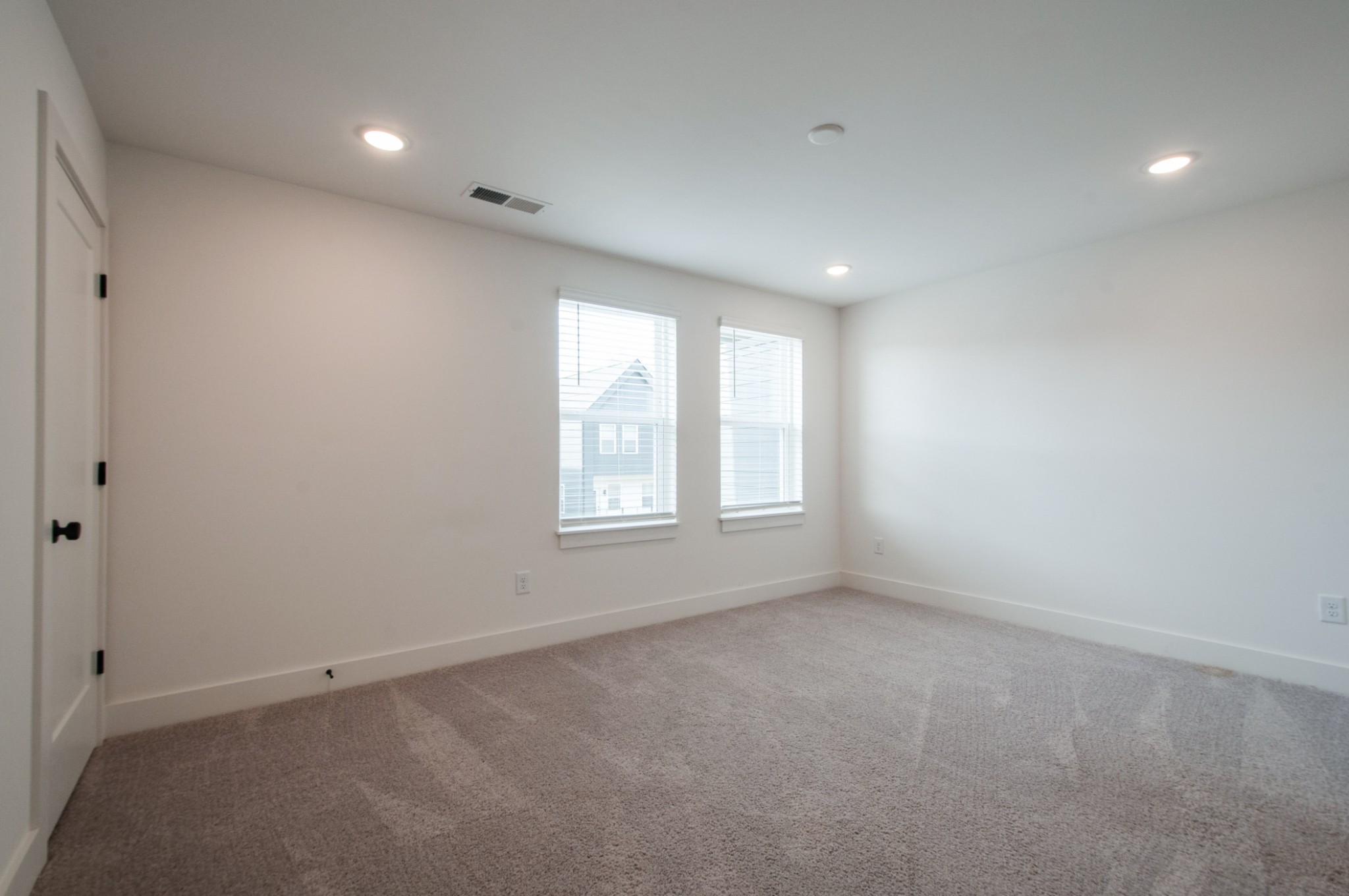 440 Markham St Unit: 24