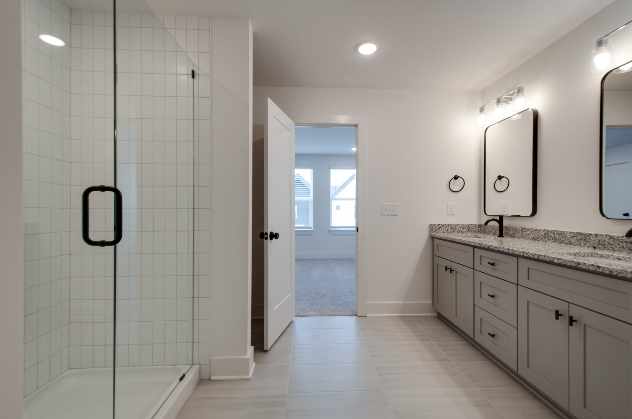 440 Markham St Unit: 24