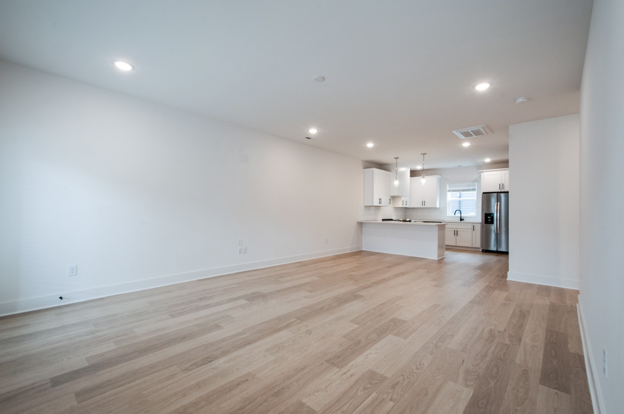 440 Markham St Unit: 24