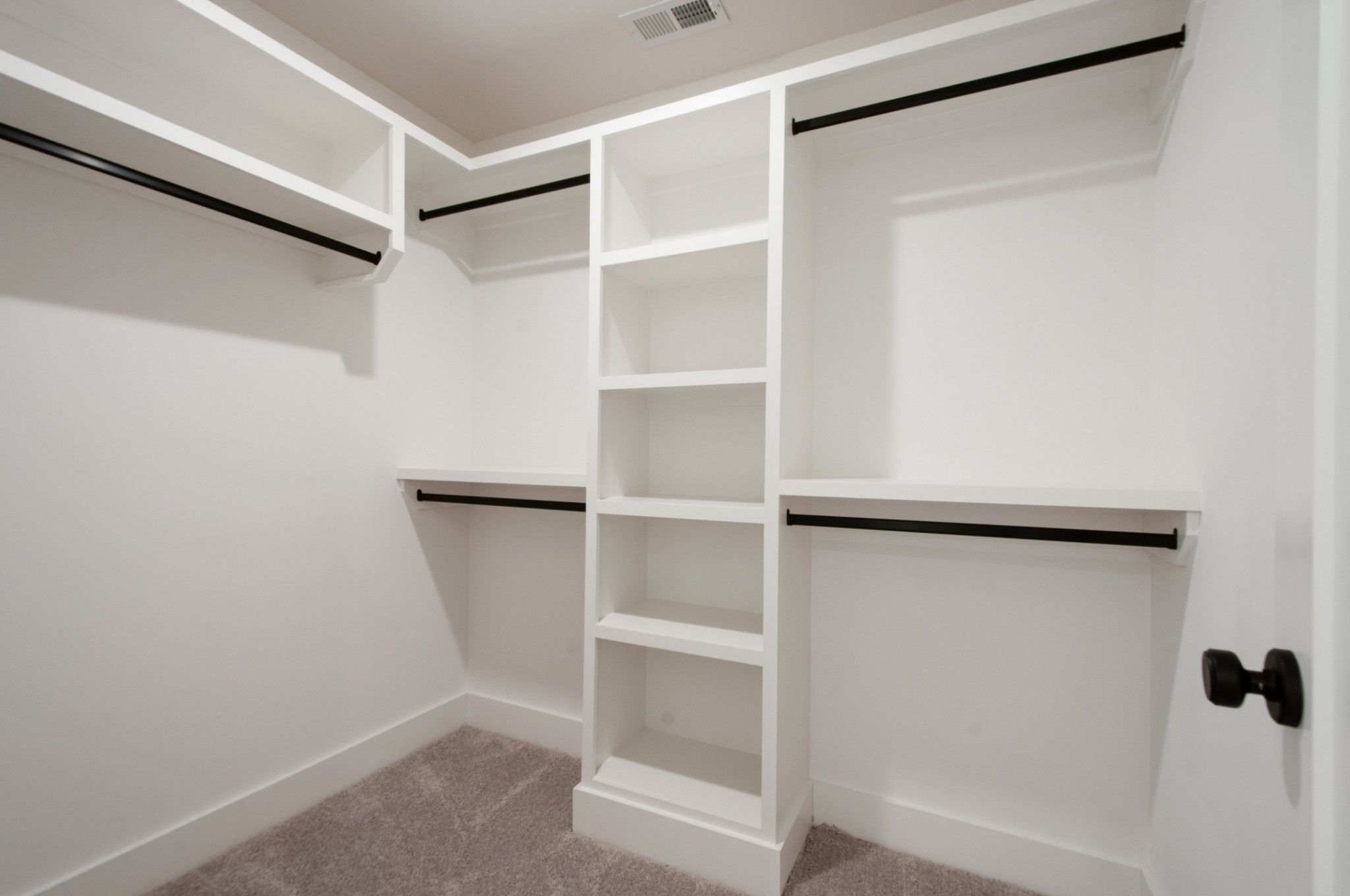 440 Markham St Unit: 24