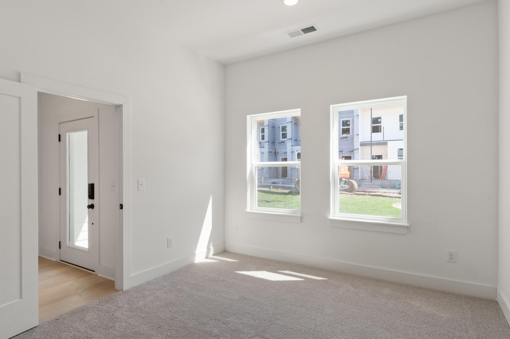 440 Markham St Unit: 24