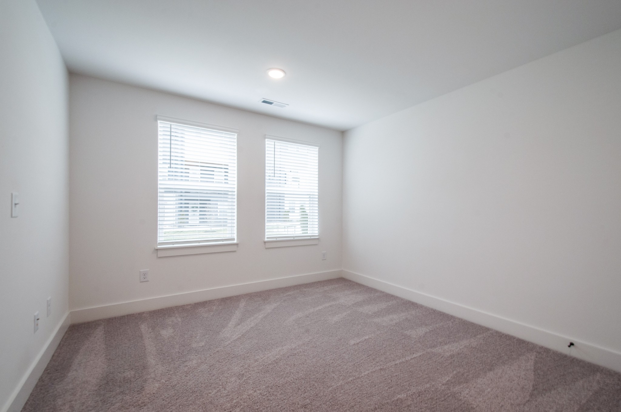 440 Markham St Unit: 24