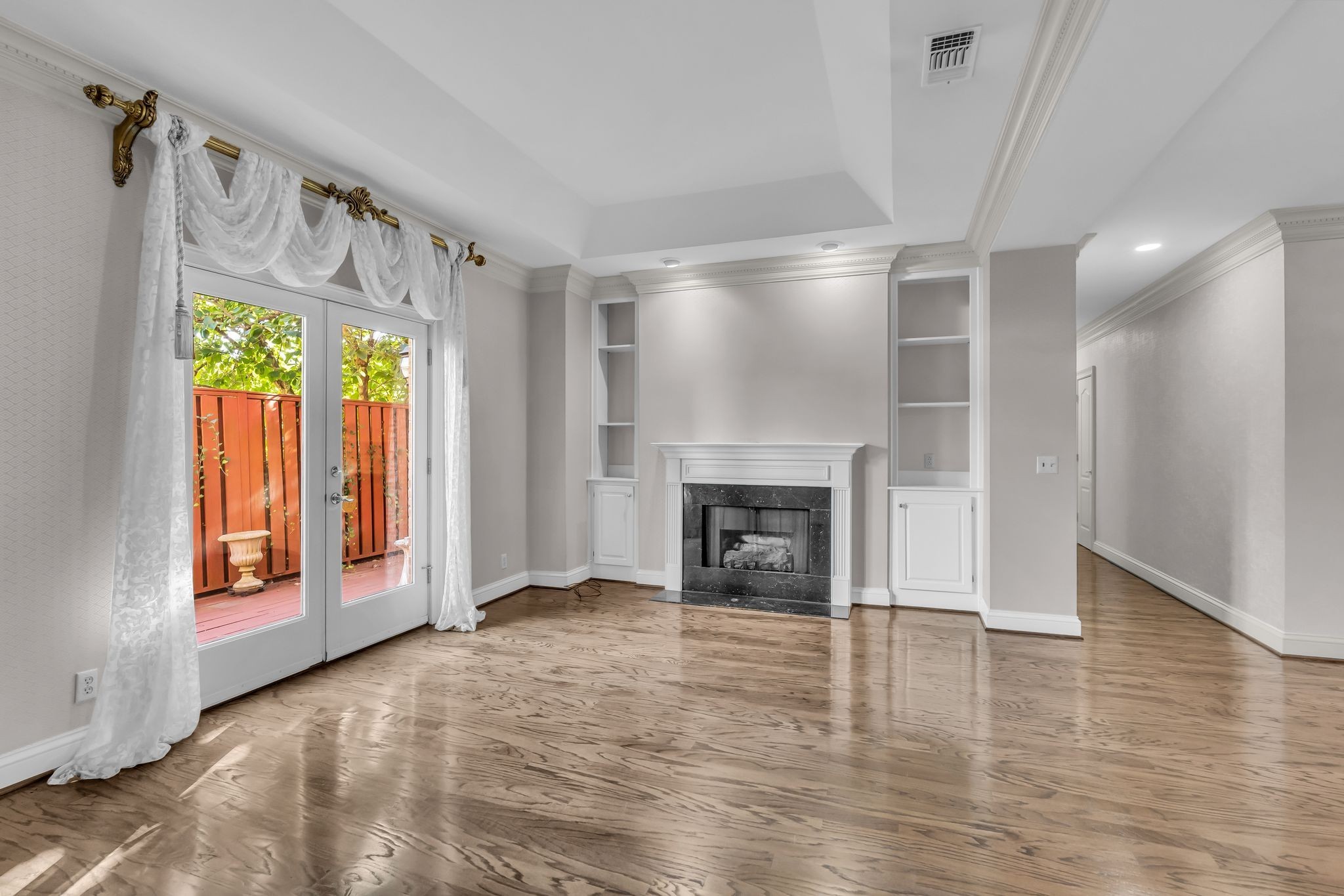 3733 West End Ave Unit: 101