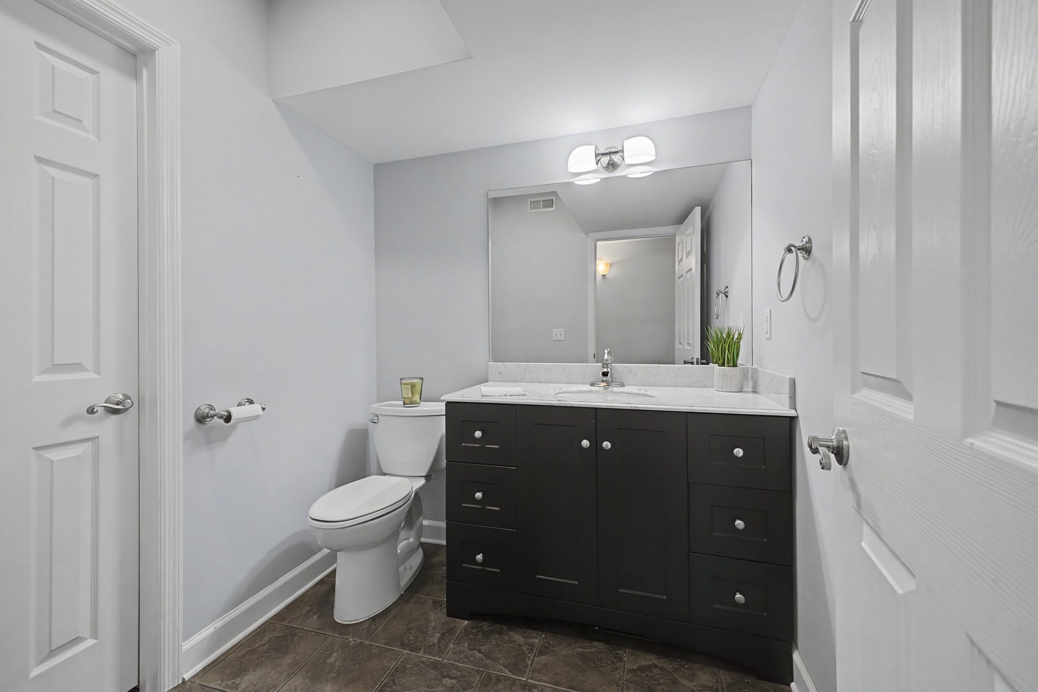 871 Arlington Heights Dr