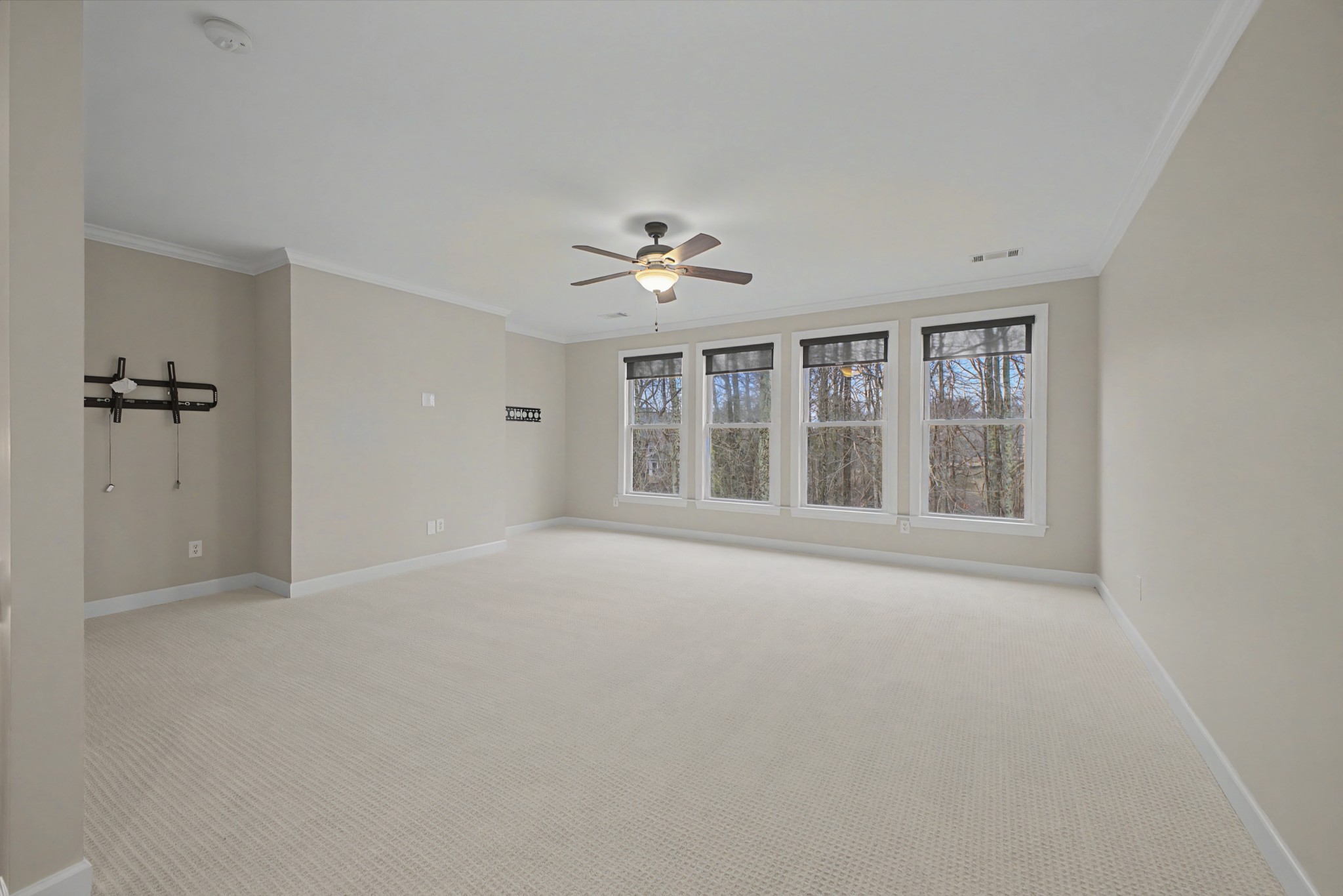 871 Arlington Heights Dr