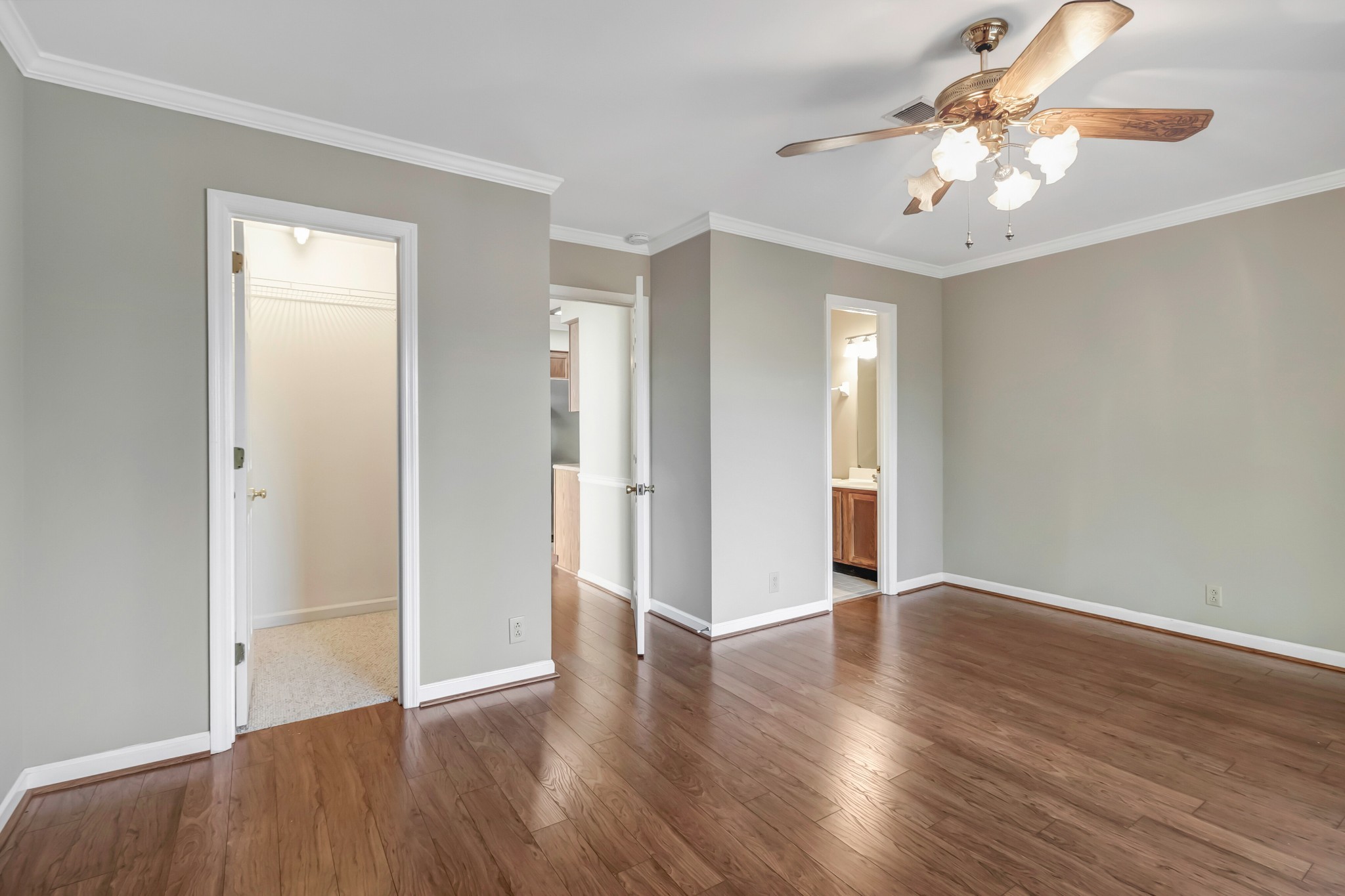 1217 Carriage Park Dr Unit: 1217