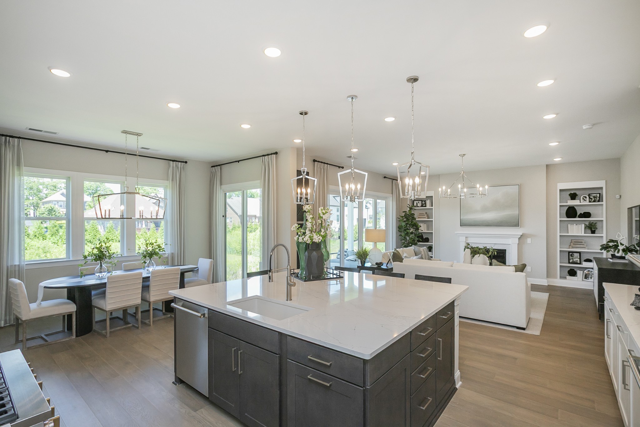 5957 Hunt Valley Drive