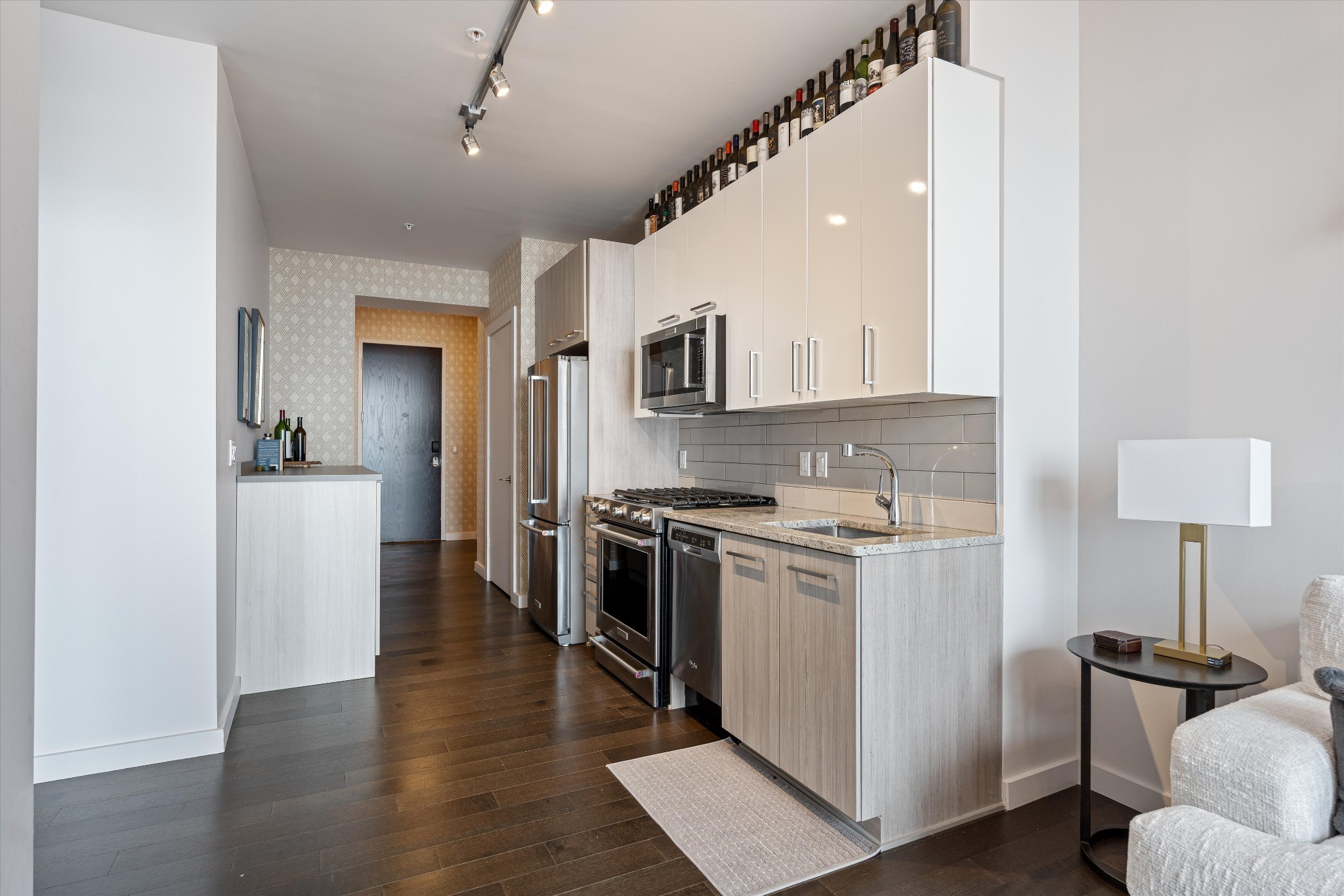 515 Church St Unit: 4102