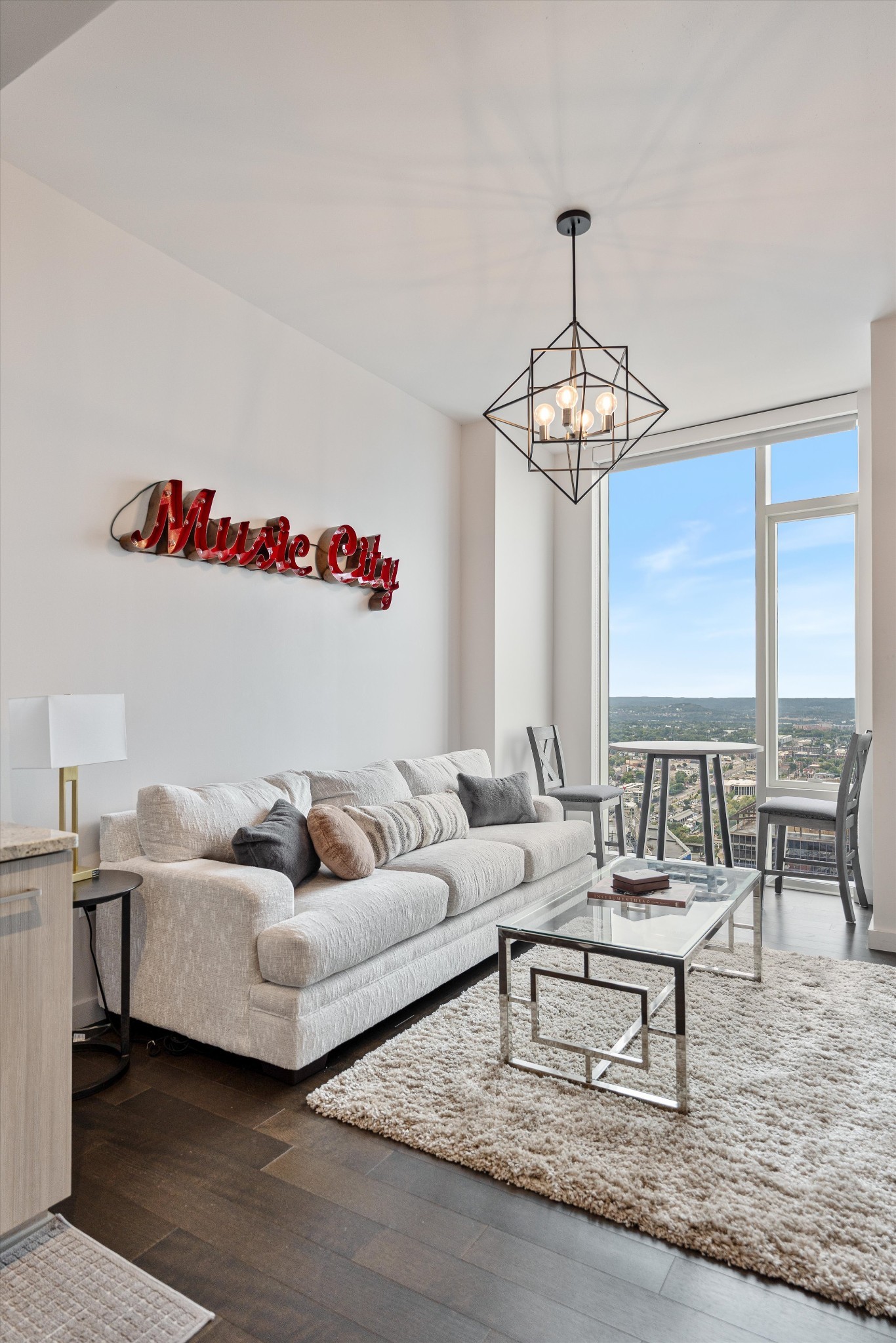 515 Church St Unit: 4102