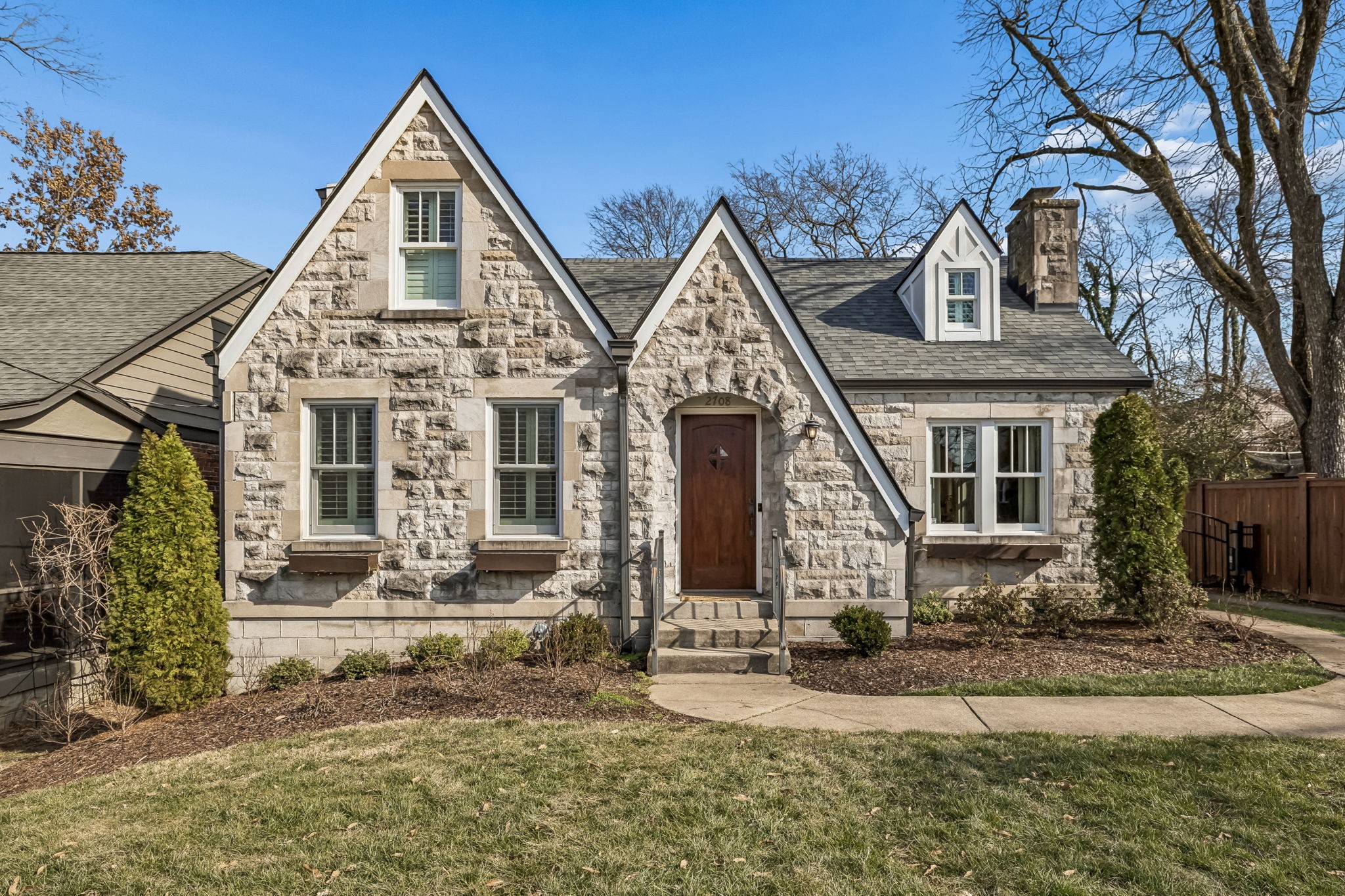 2708 Natchez Trace