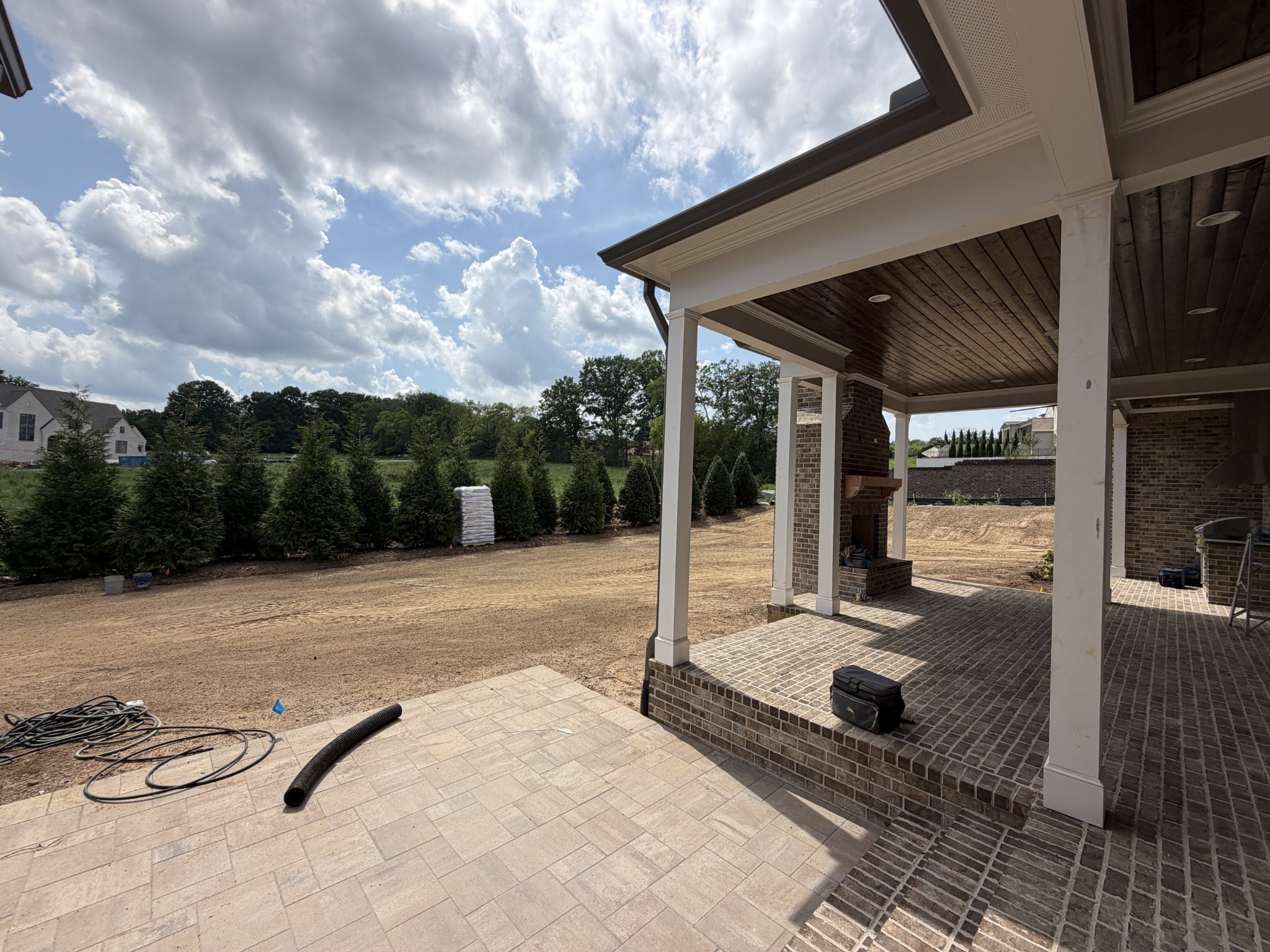 9817 Easton Dr