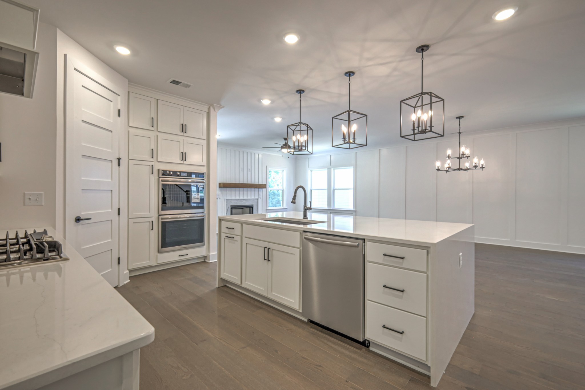 8025 Headwaters Drive