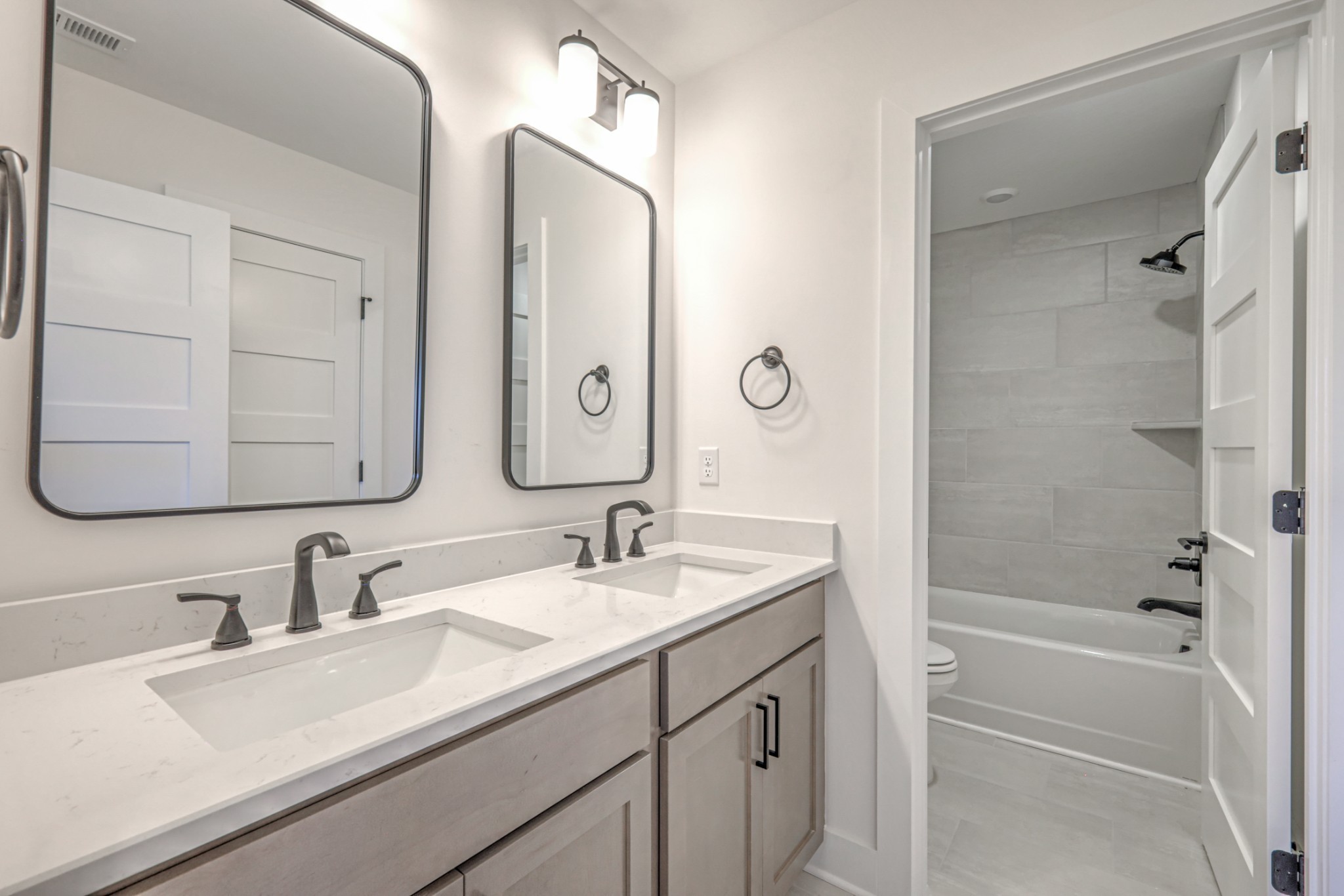 8025 Headwaters Drive