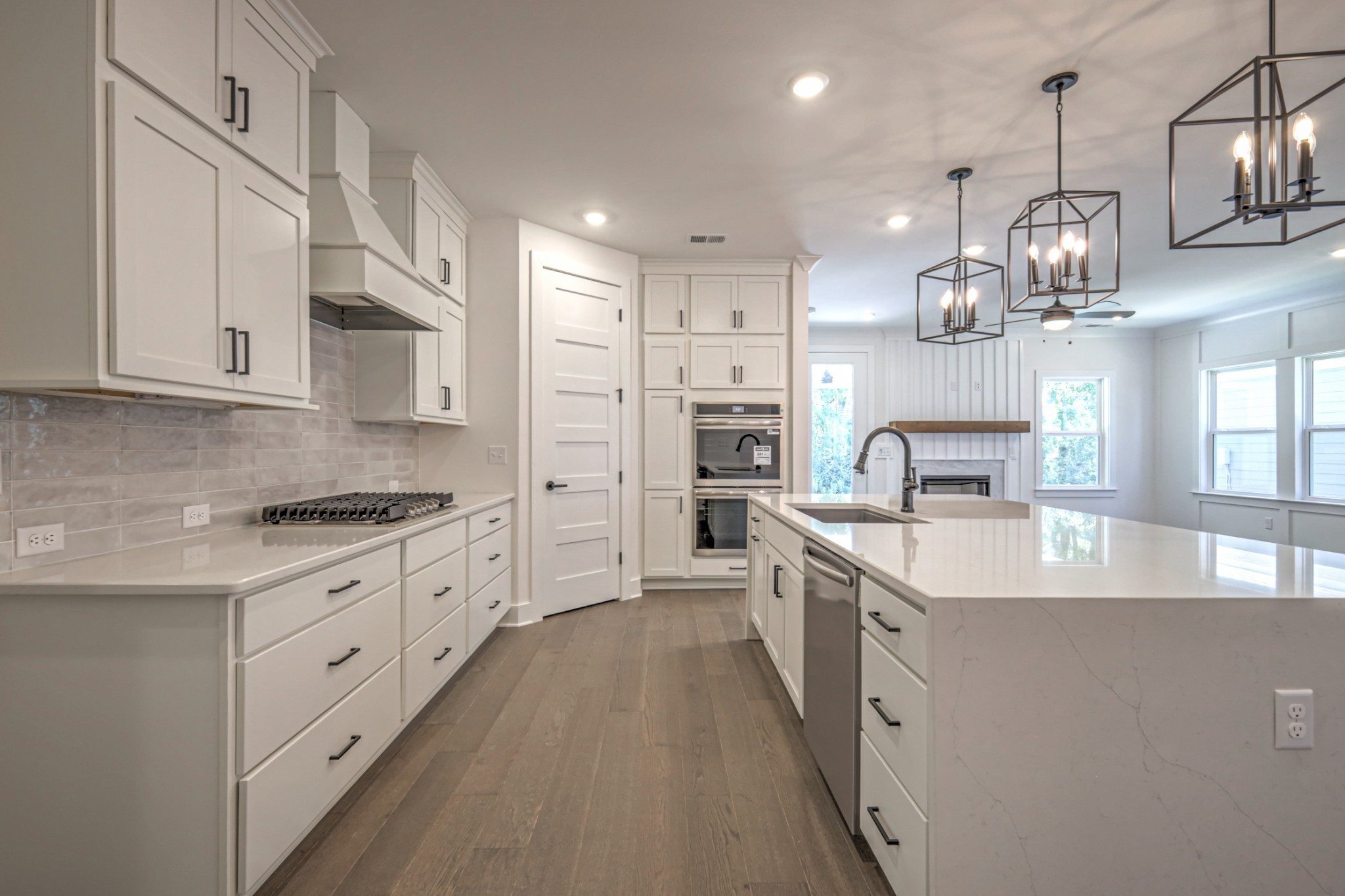 8025 Headwaters Drive