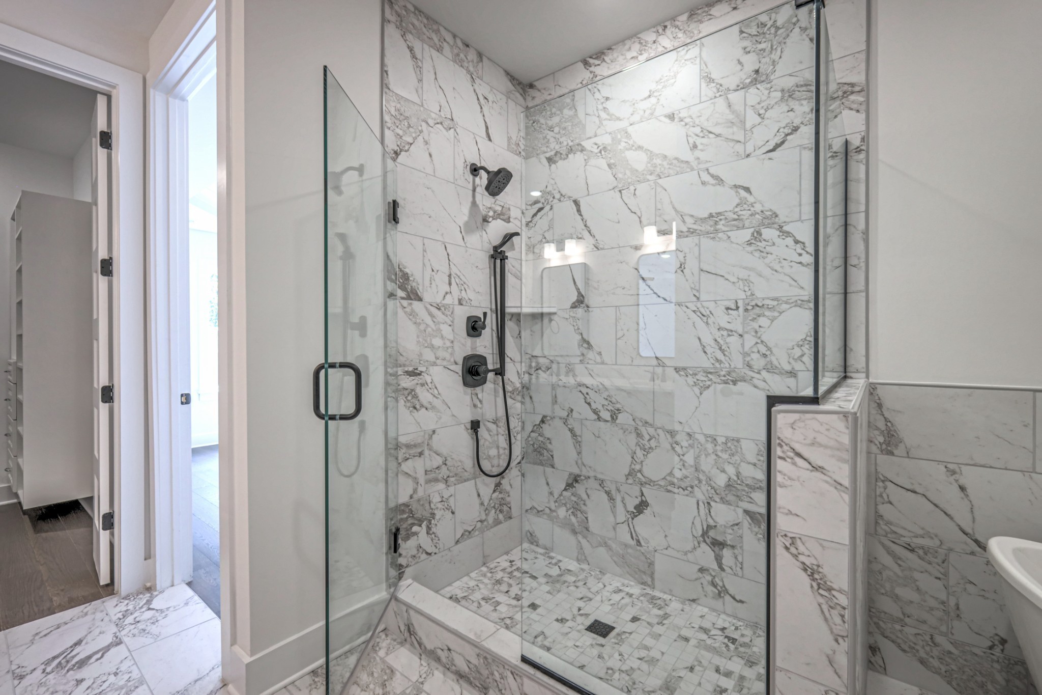 8025 Headwaters Drive