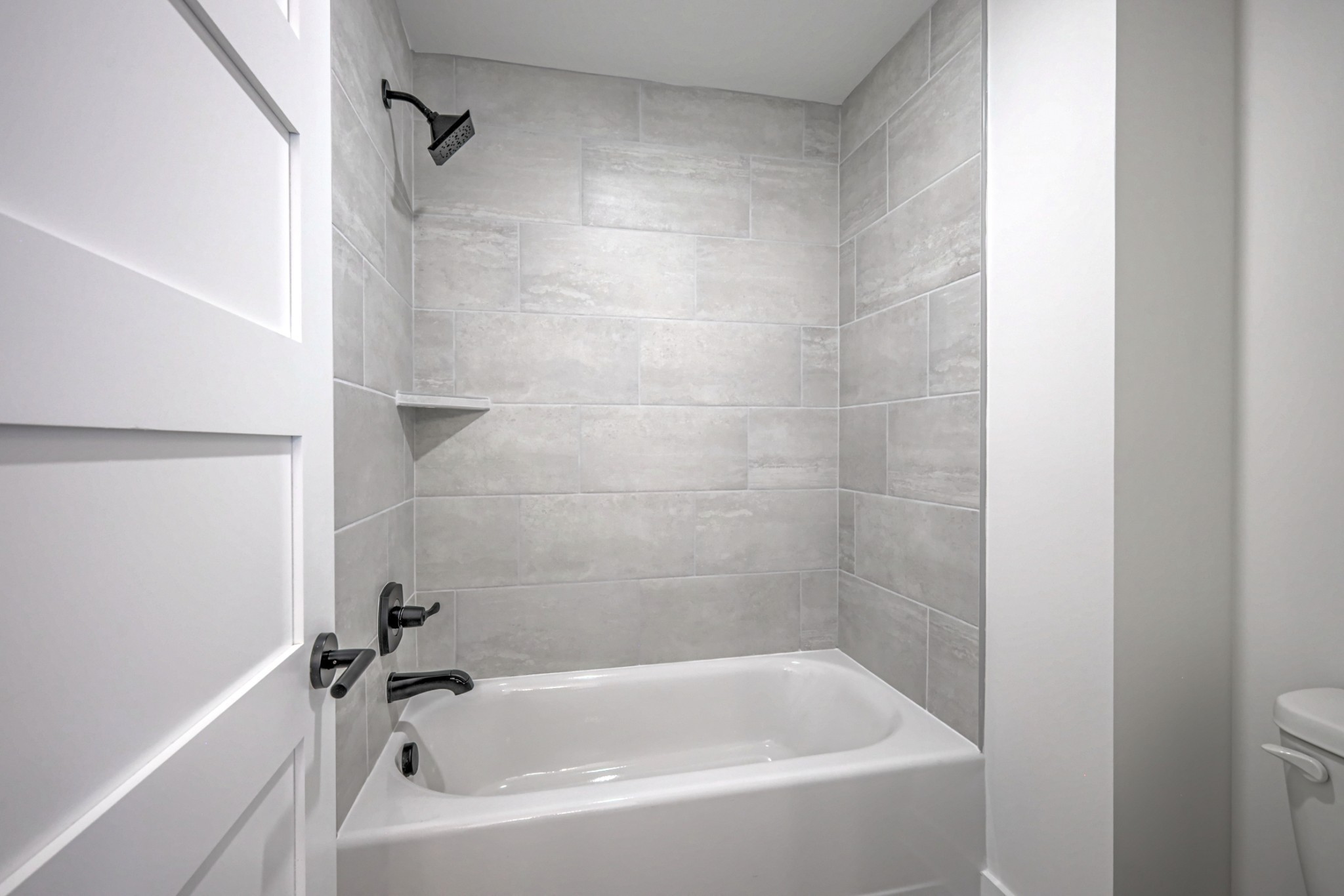 8025 Headwaters Drive