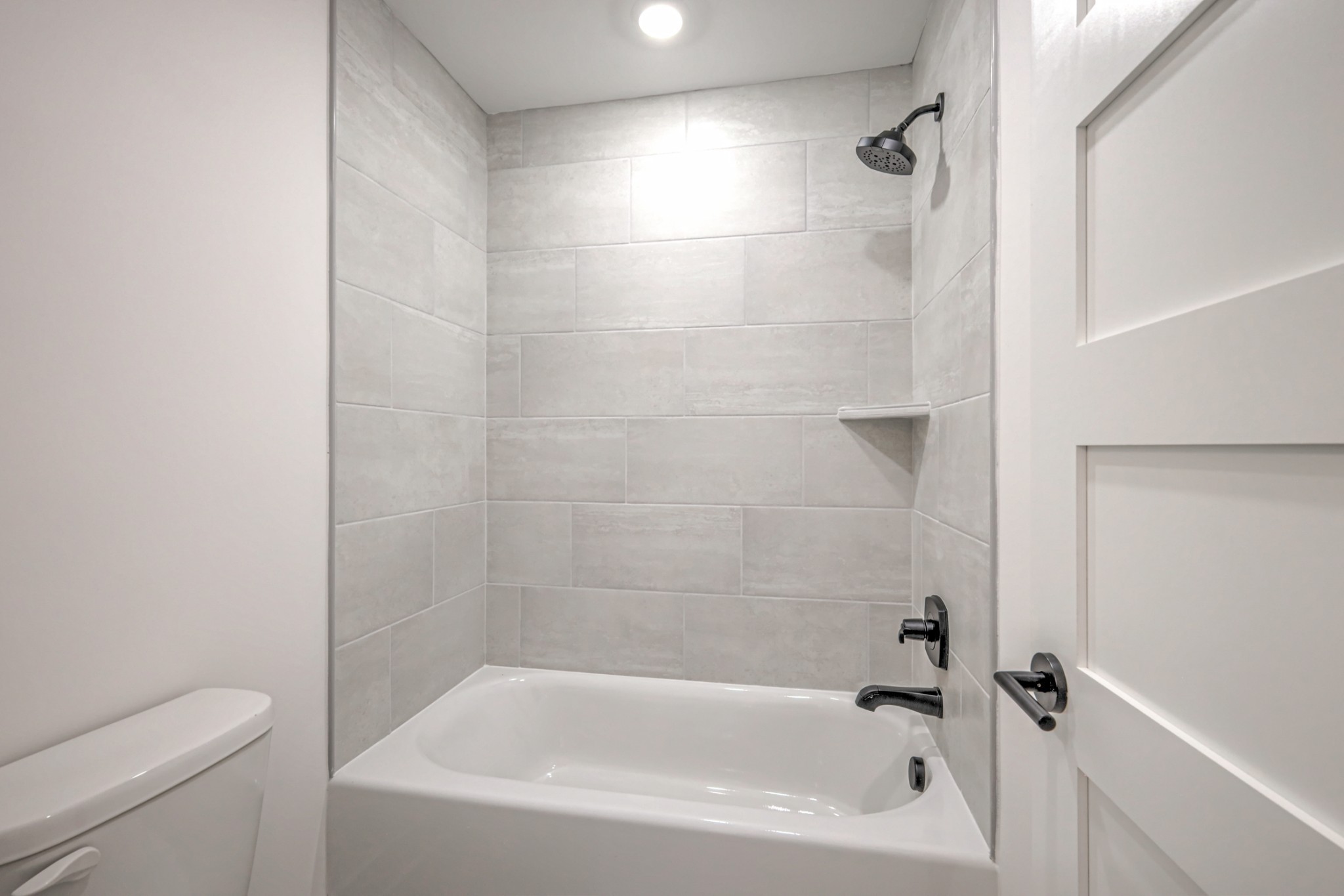 8025 Headwaters Drive