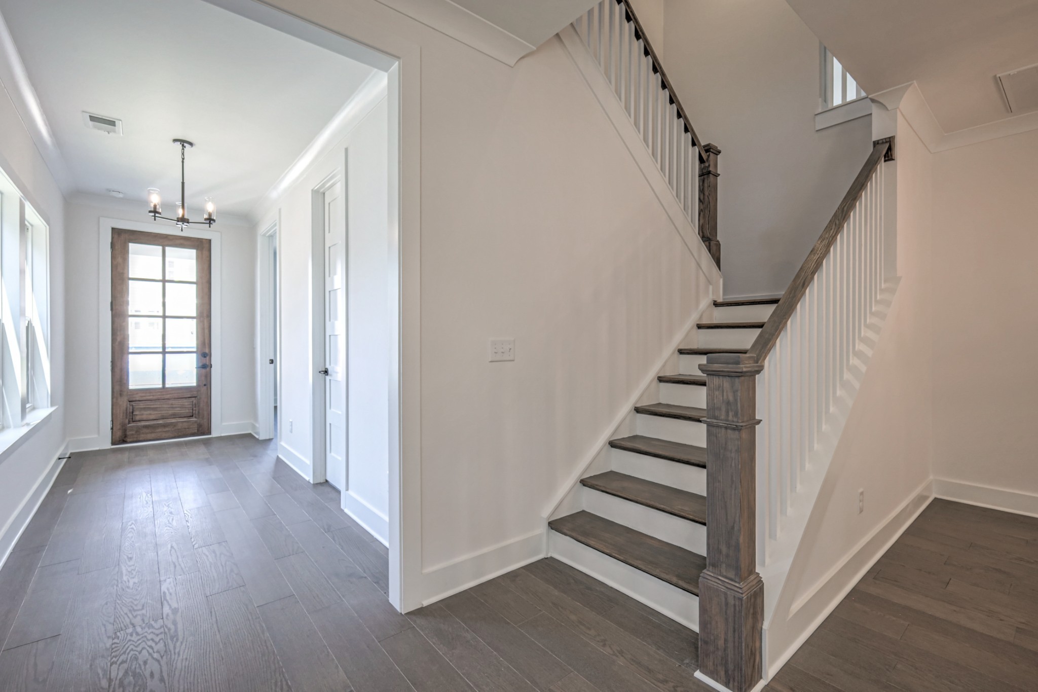 8025 Headwaters Drive