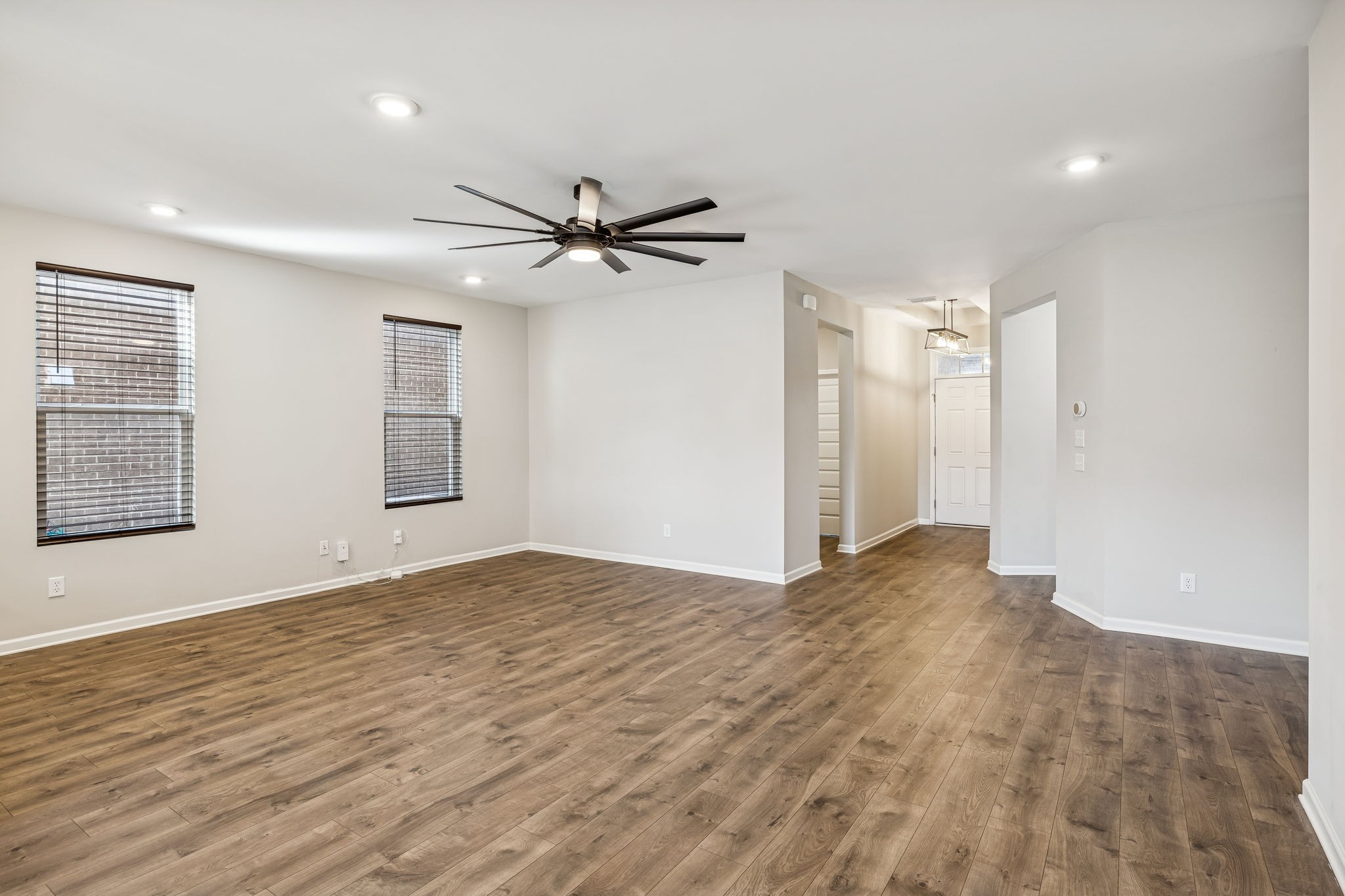 6042 Blackberry Ridge Ln