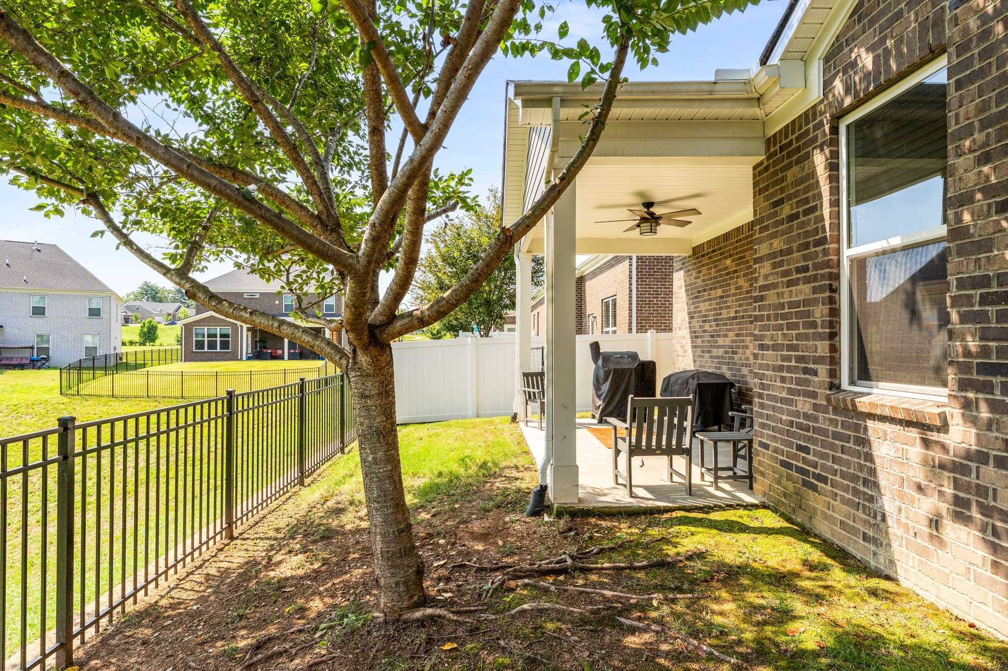 6042 Blackberry Ridge Ln