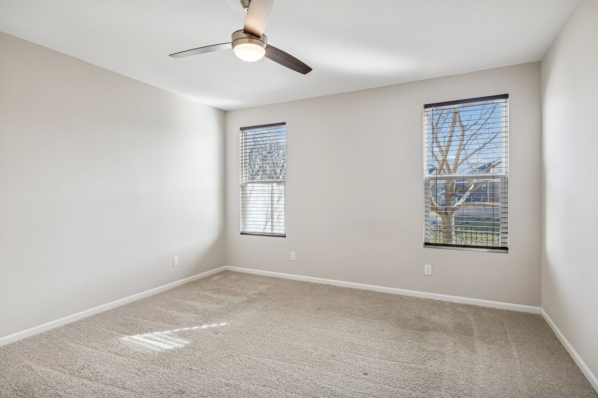 6042 Blackberry Ridge Ln