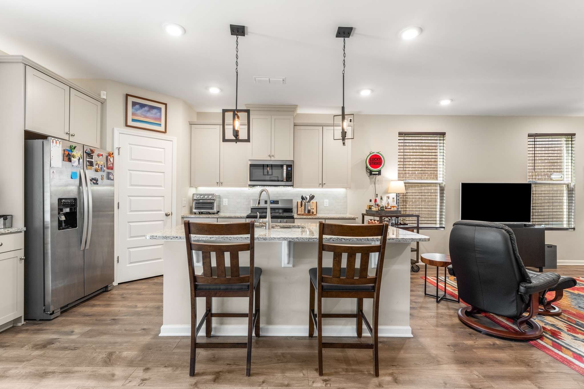 6042 Blackberry Ridge Ln