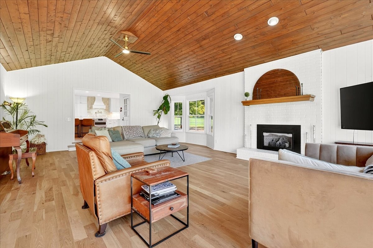 5488 Lickton Pike