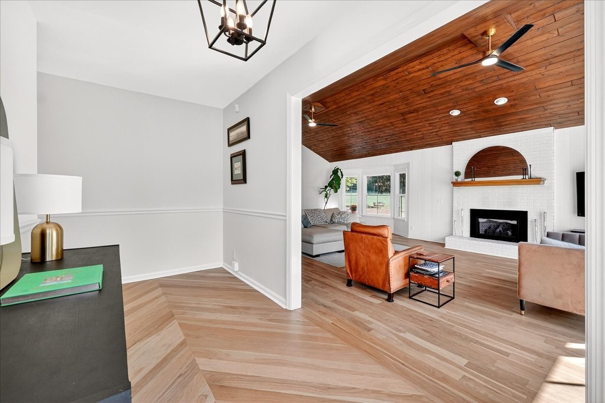 5488 Lickton Pike