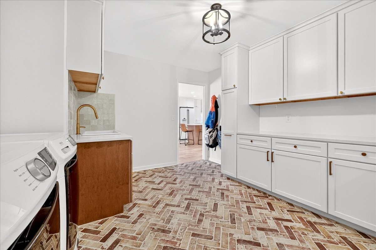 5488 Lickton Pike