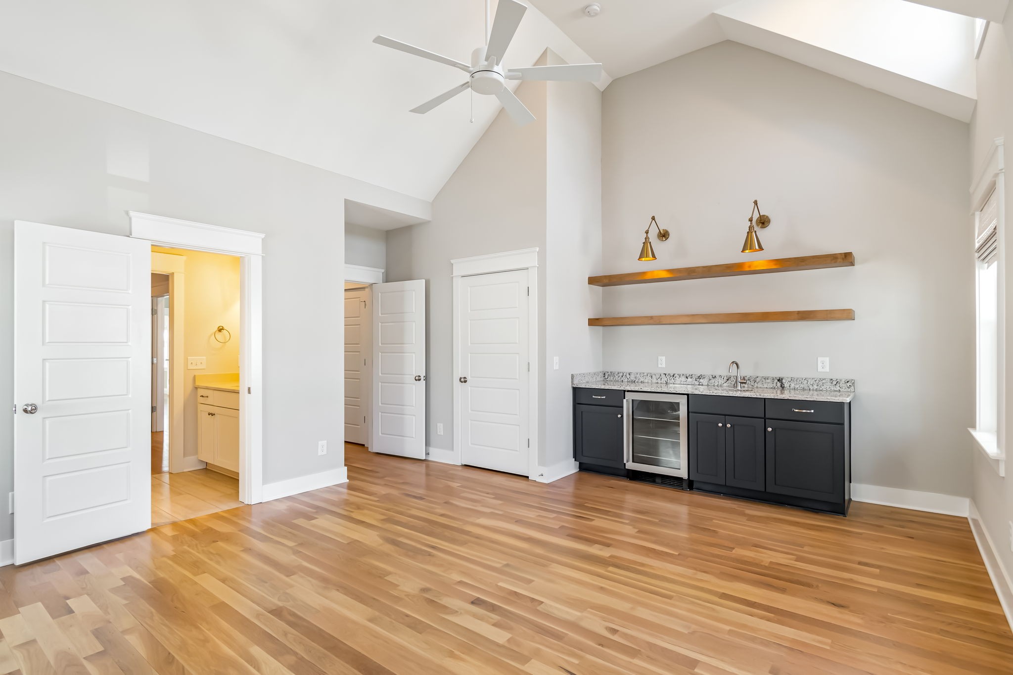 4809A Michigan Ave Unit: A