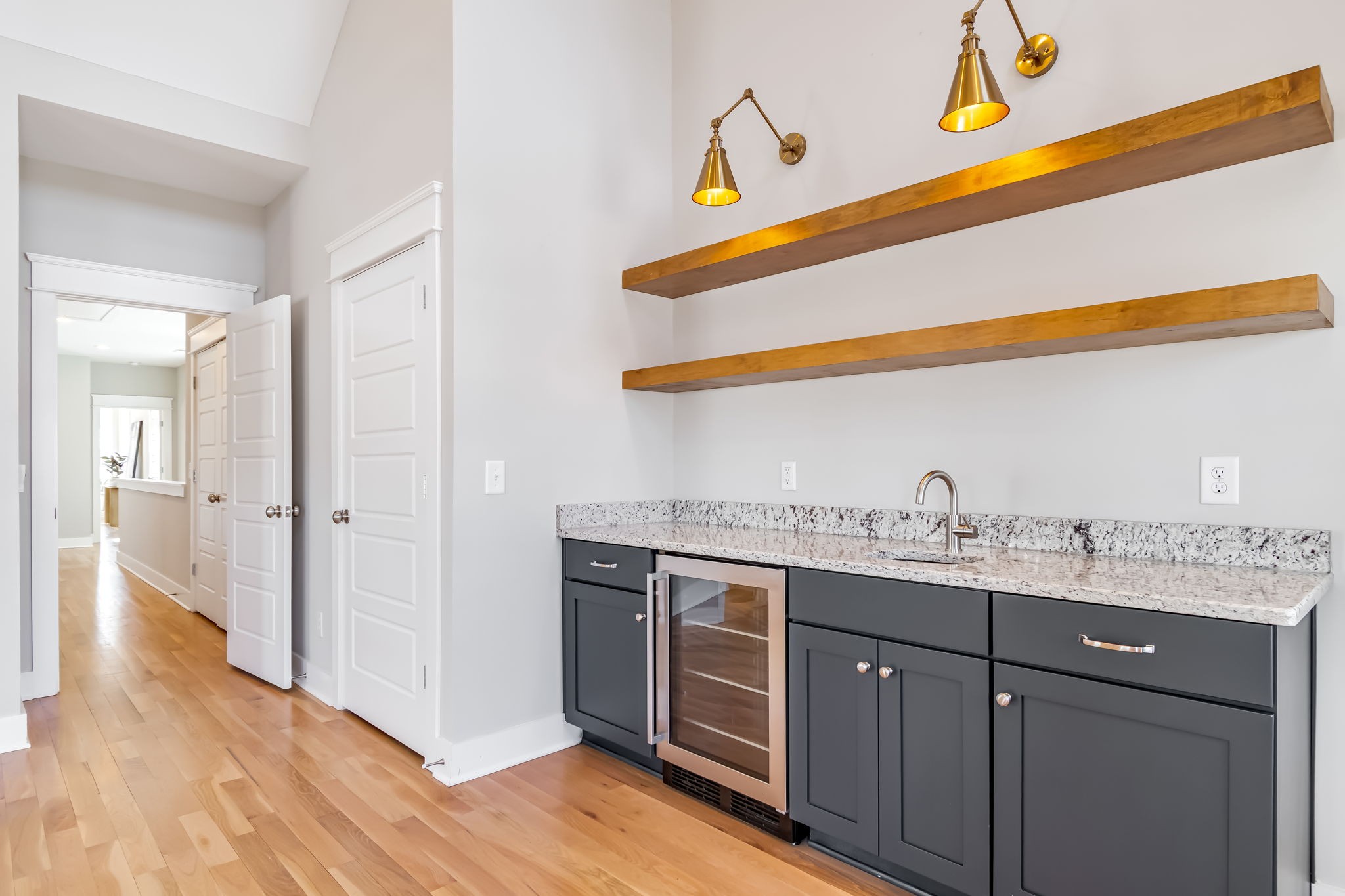 4809A Michigan Ave Unit: A