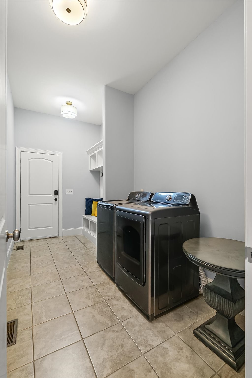 7244 Natchez Pointe Dr