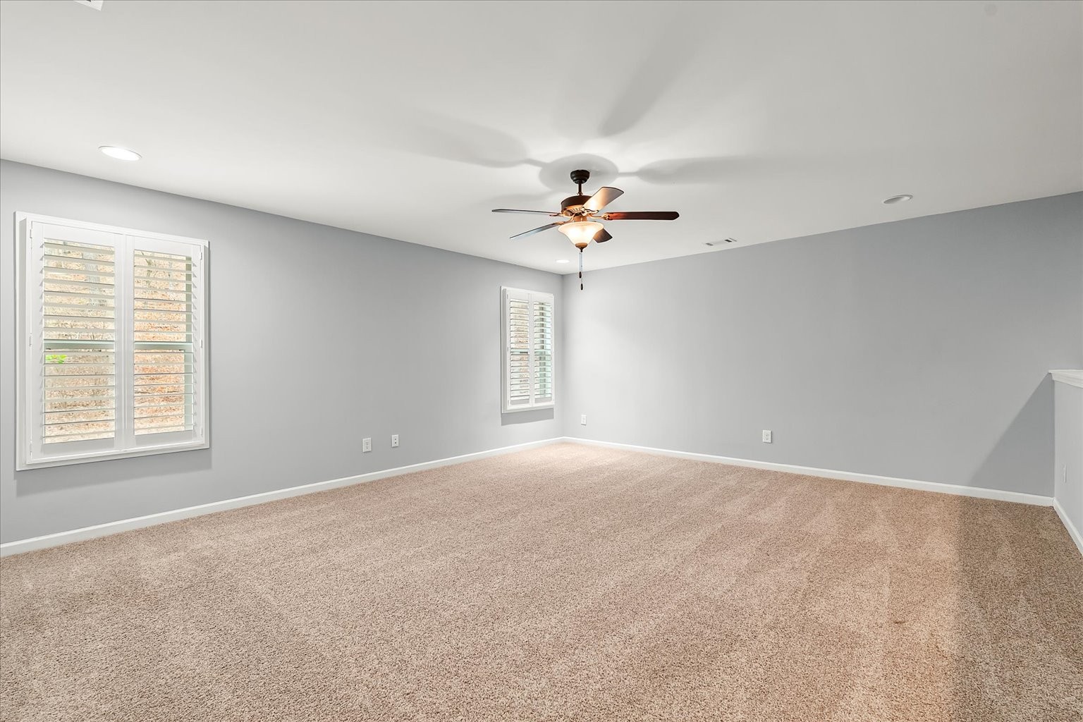 7244 Natchez Pointe Dr