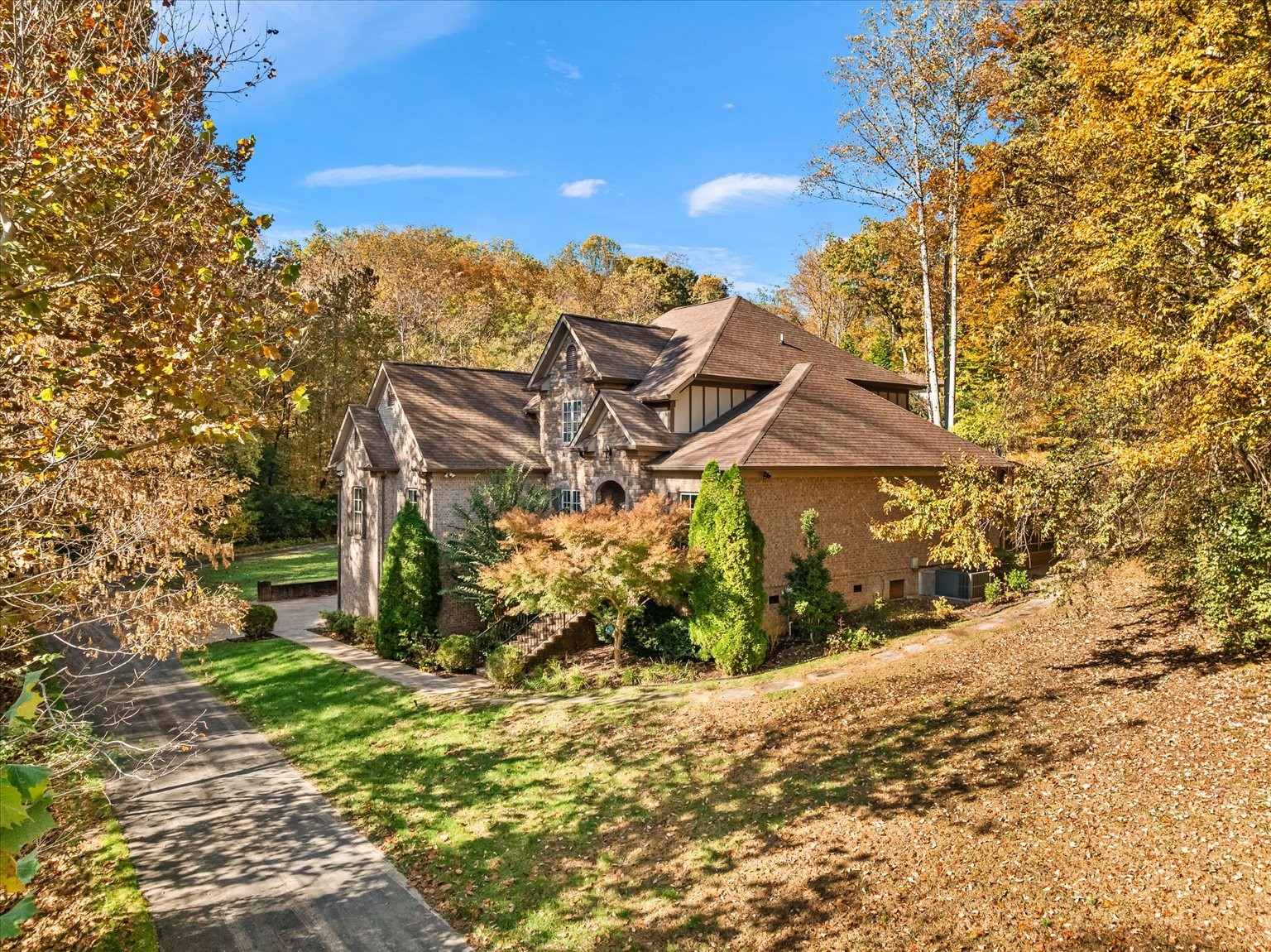 7244 Natchez Pointe Dr