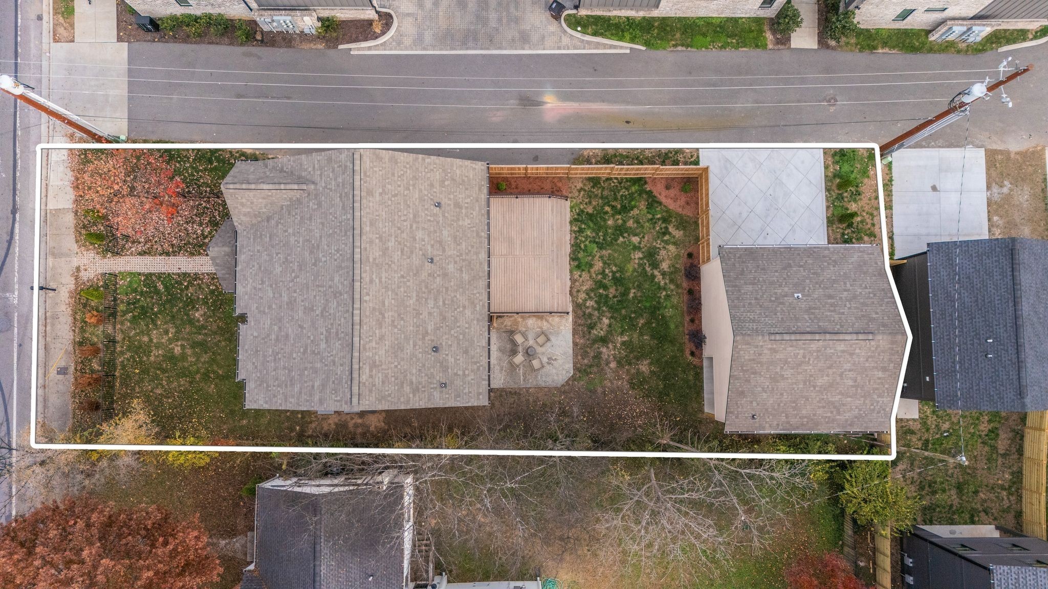 736 Douglas Avenue