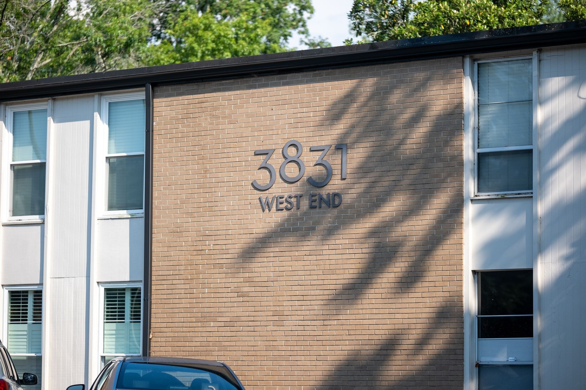 3831 West End Ave Unit: 32