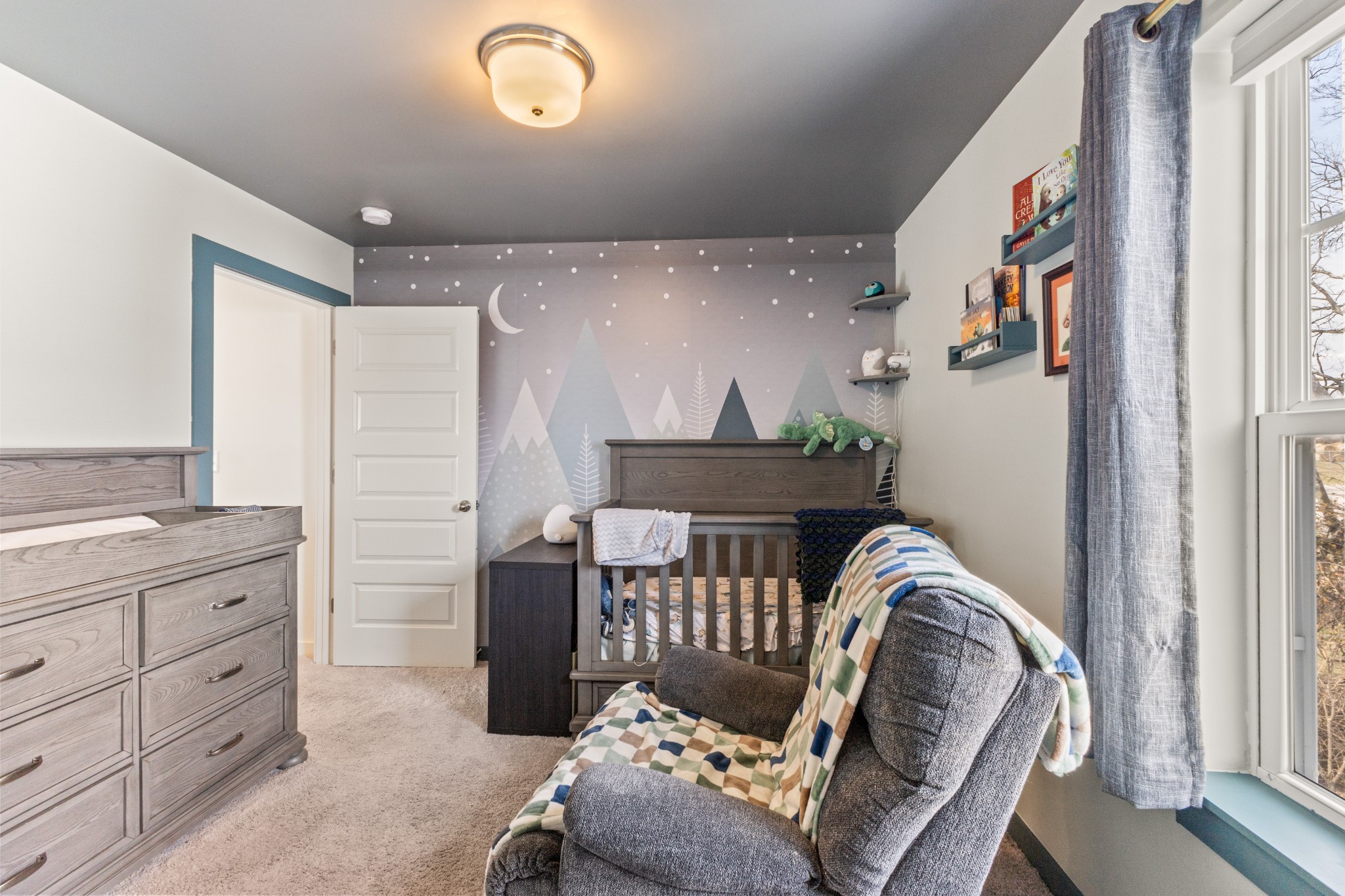 302 Williams Ave Unit: 102