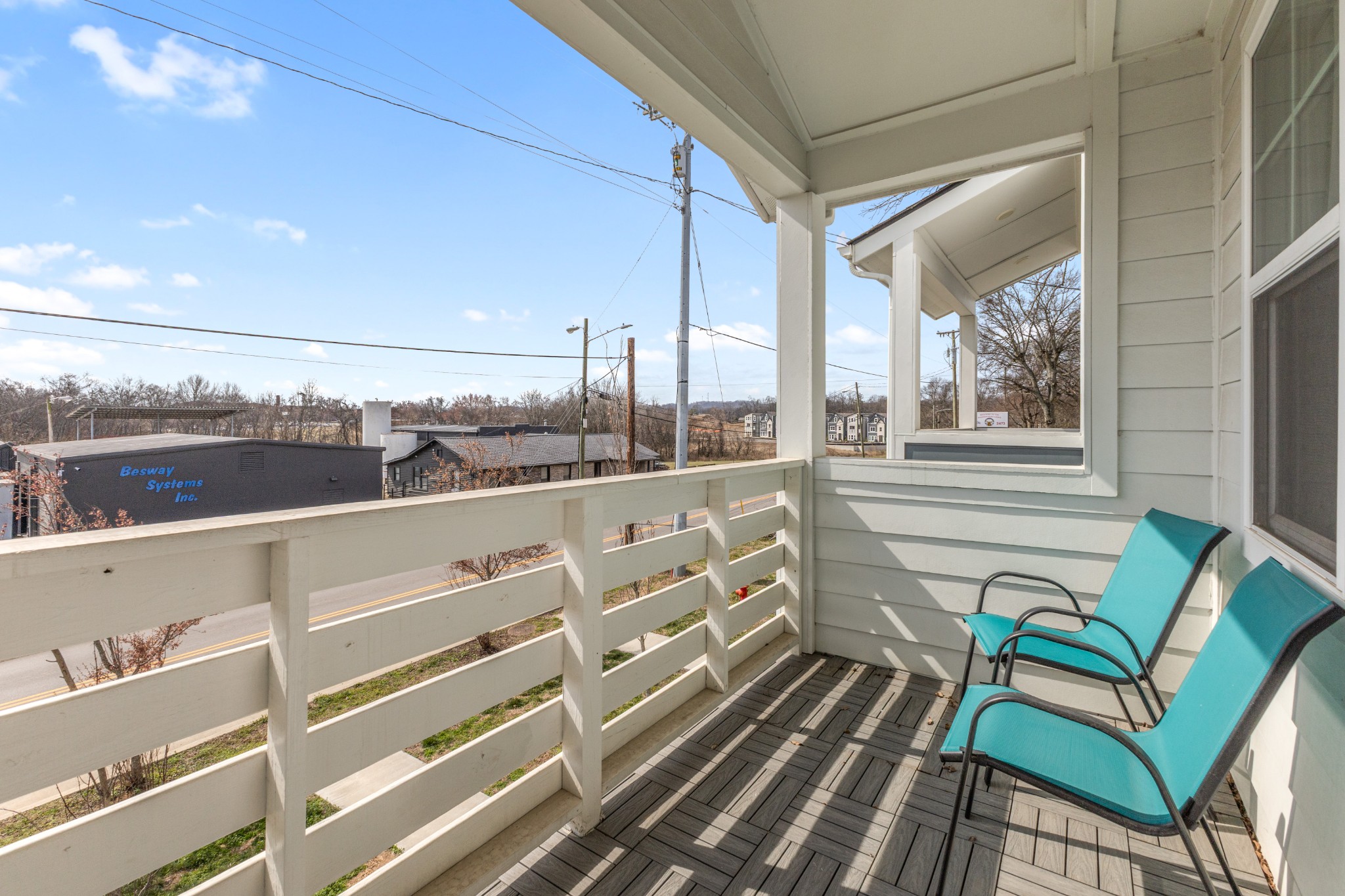 302 Williams Ave Unit: 102