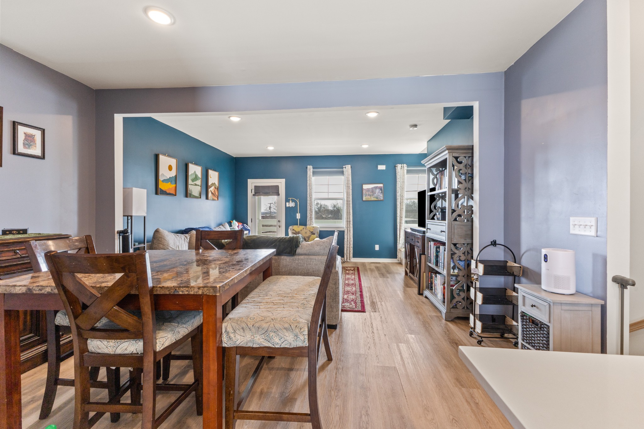 302 Williams Ave Unit: 102