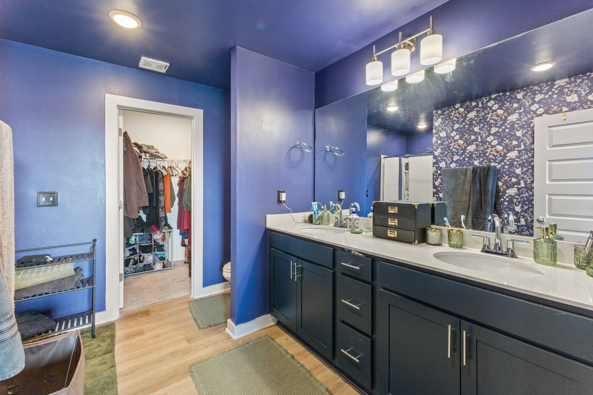 302 Williams Ave Unit: 102