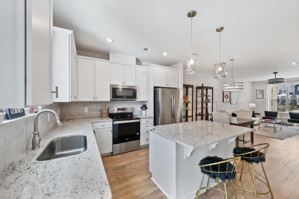 615 Old Hickory Blvd Unit: 613