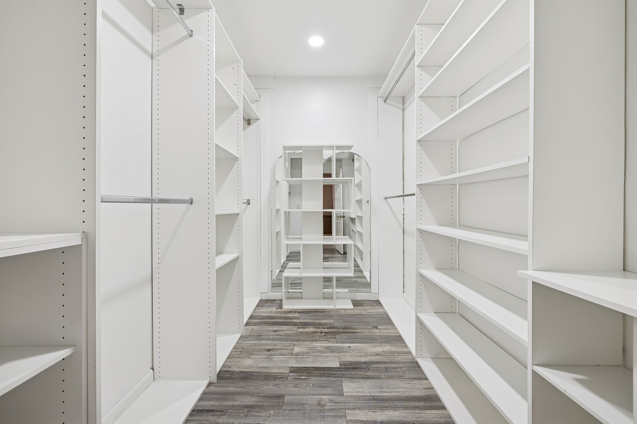 4500 Post Rd Unit: 44