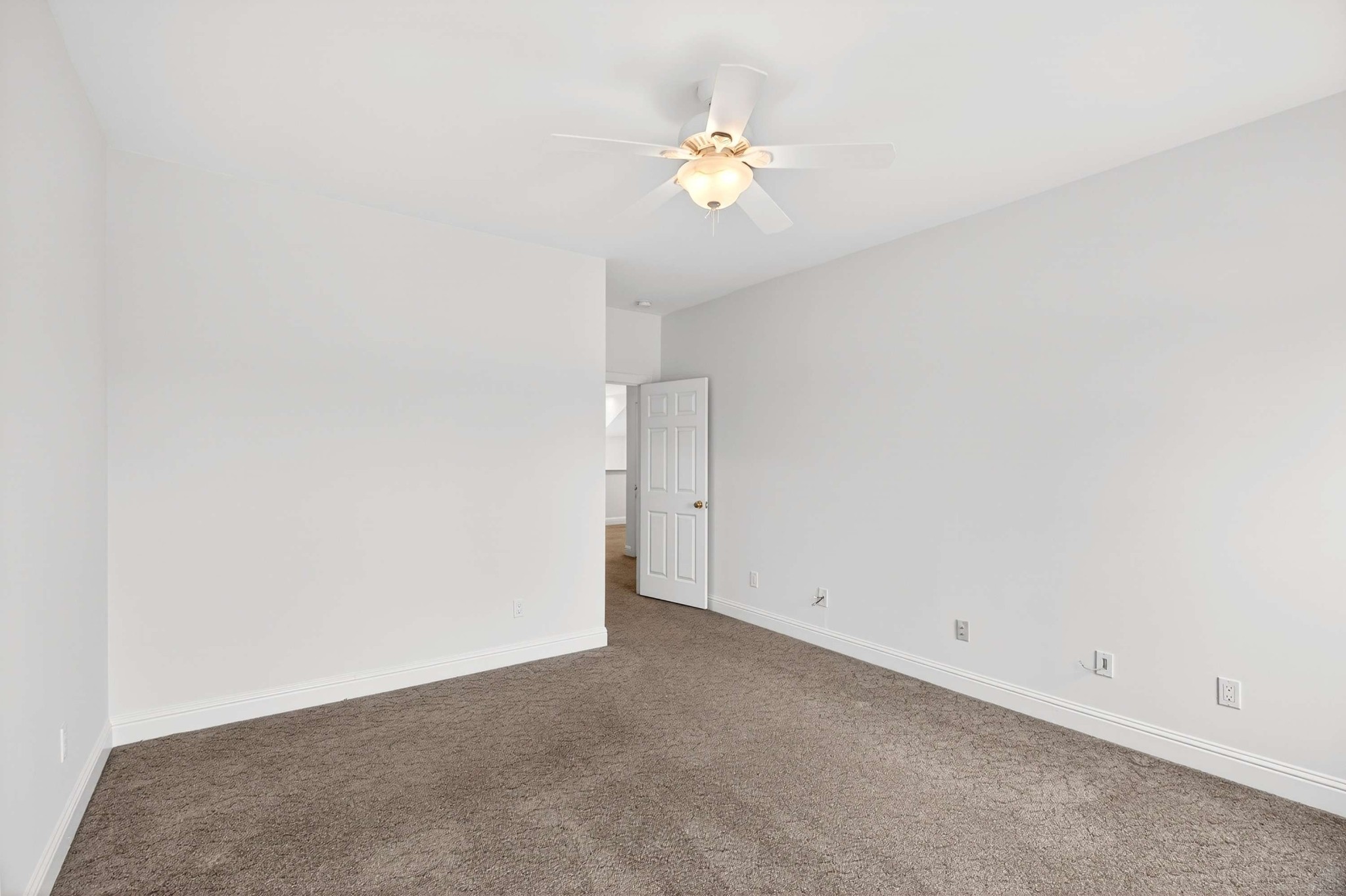 630 Springlake Dr