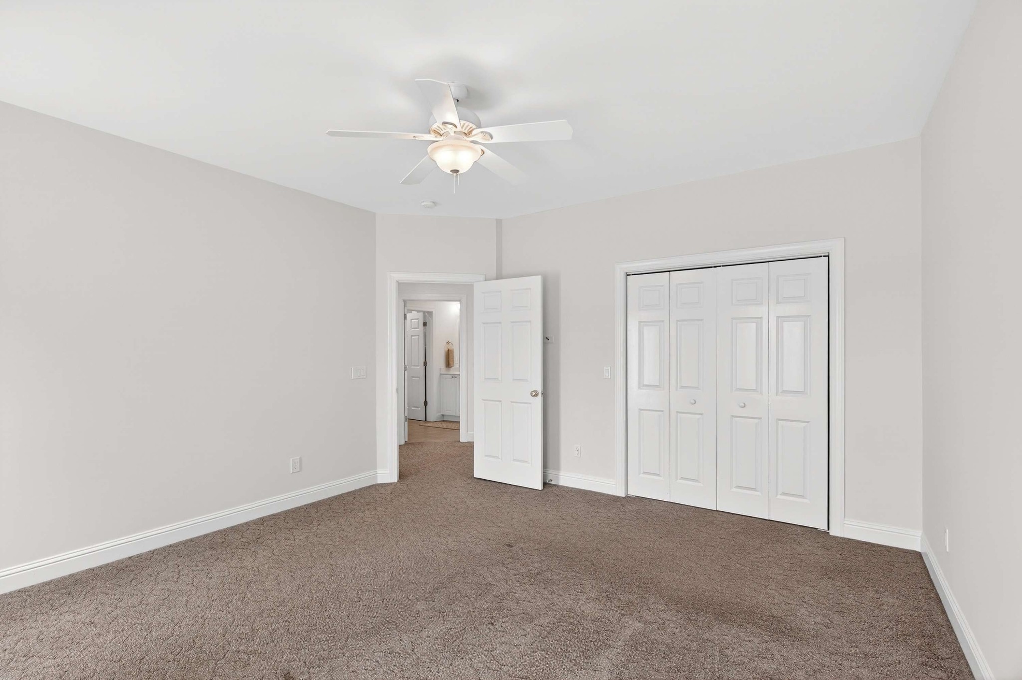 630 Springlake Dr