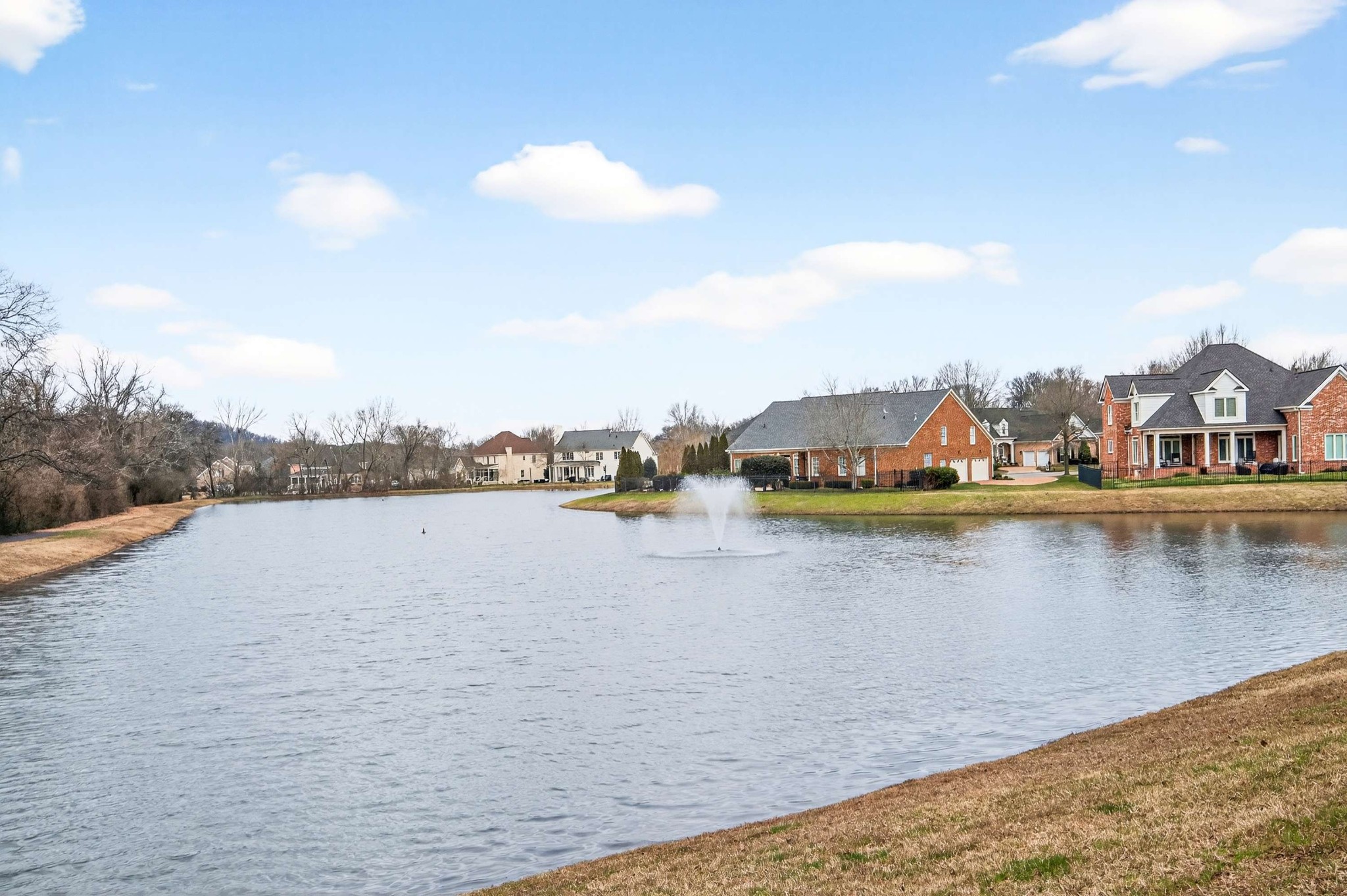 630 Springlake Dr