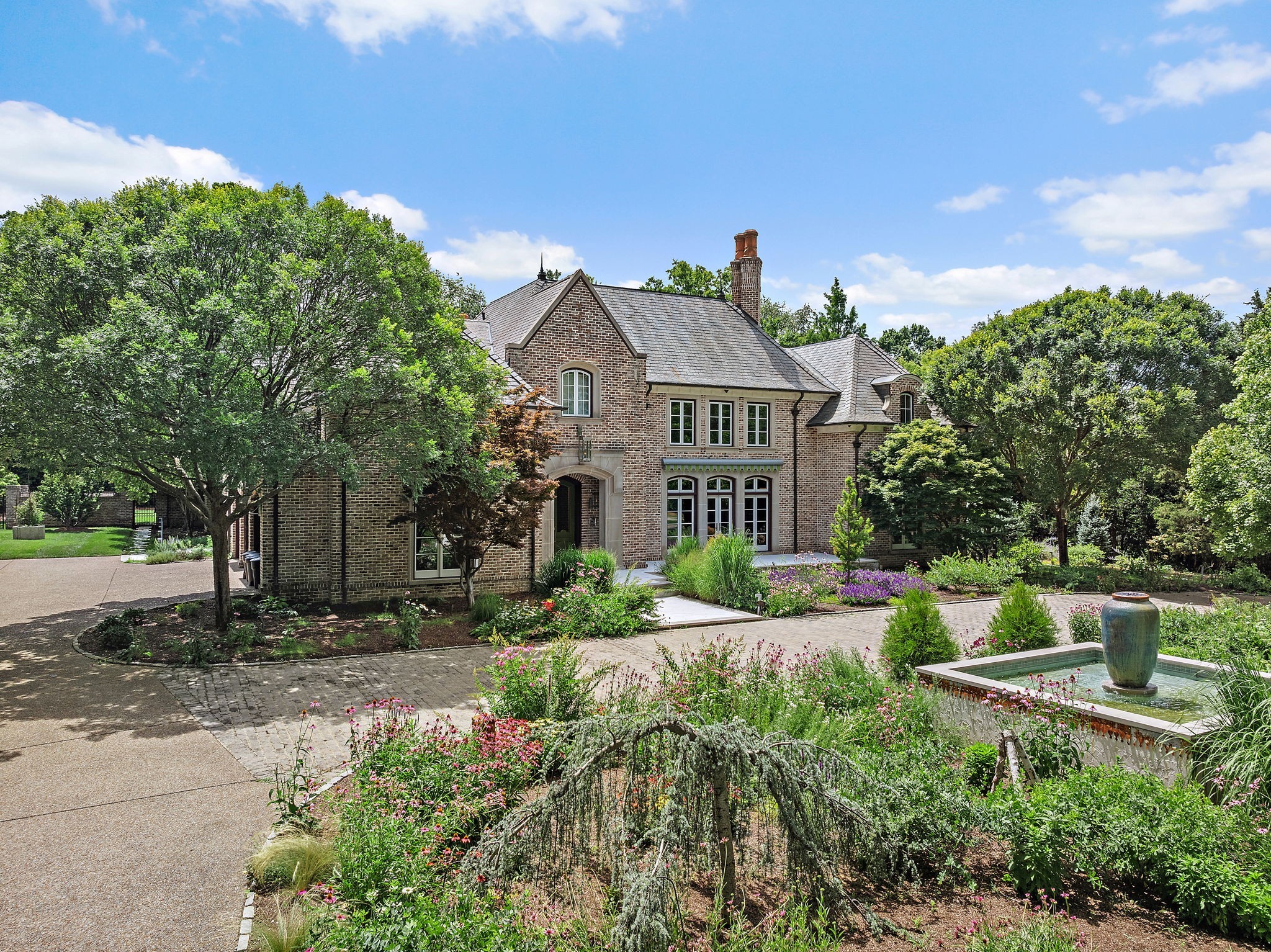 1206 Belle Meade Blvd