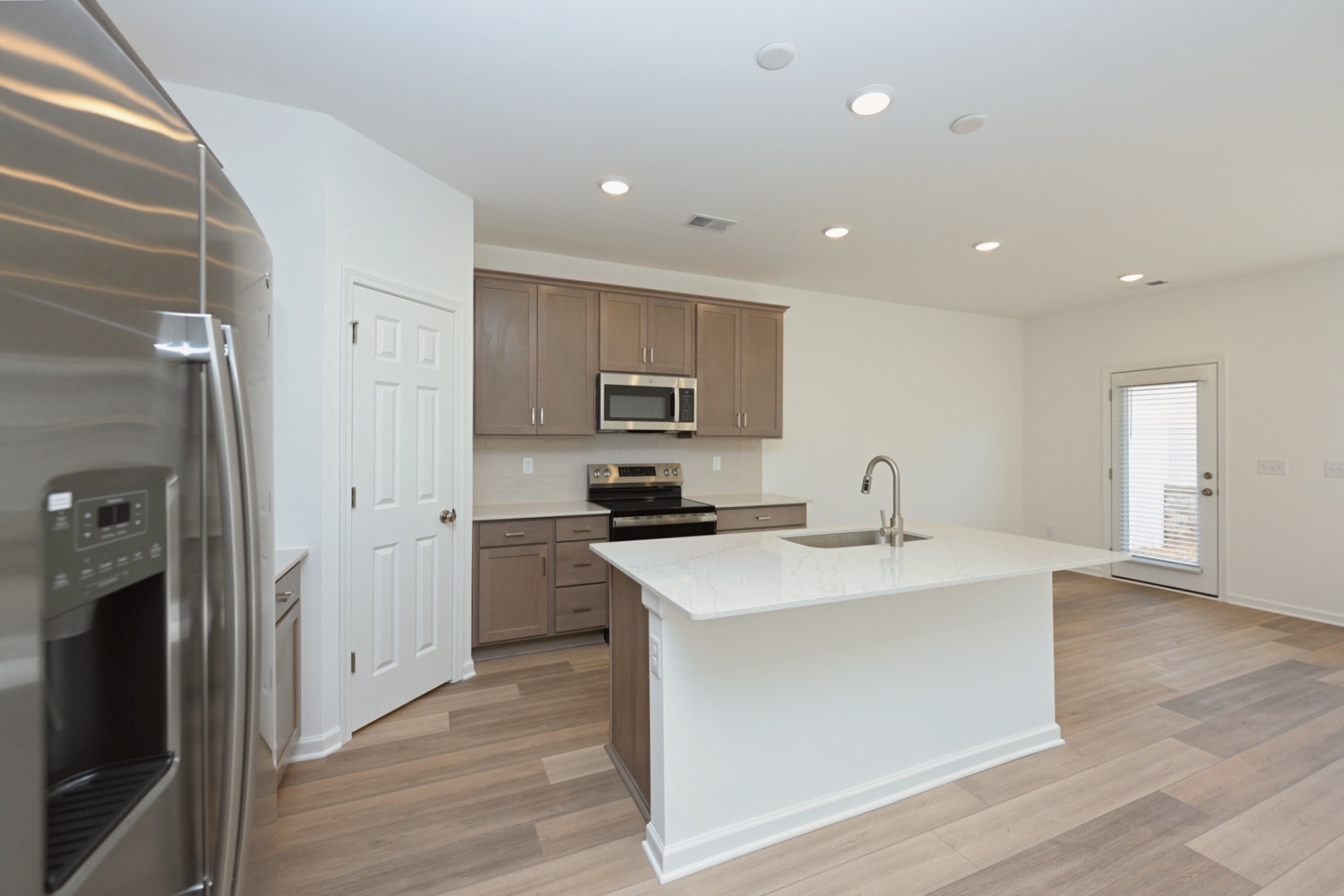 2900 Suzanne Landon Dr Unit: L5