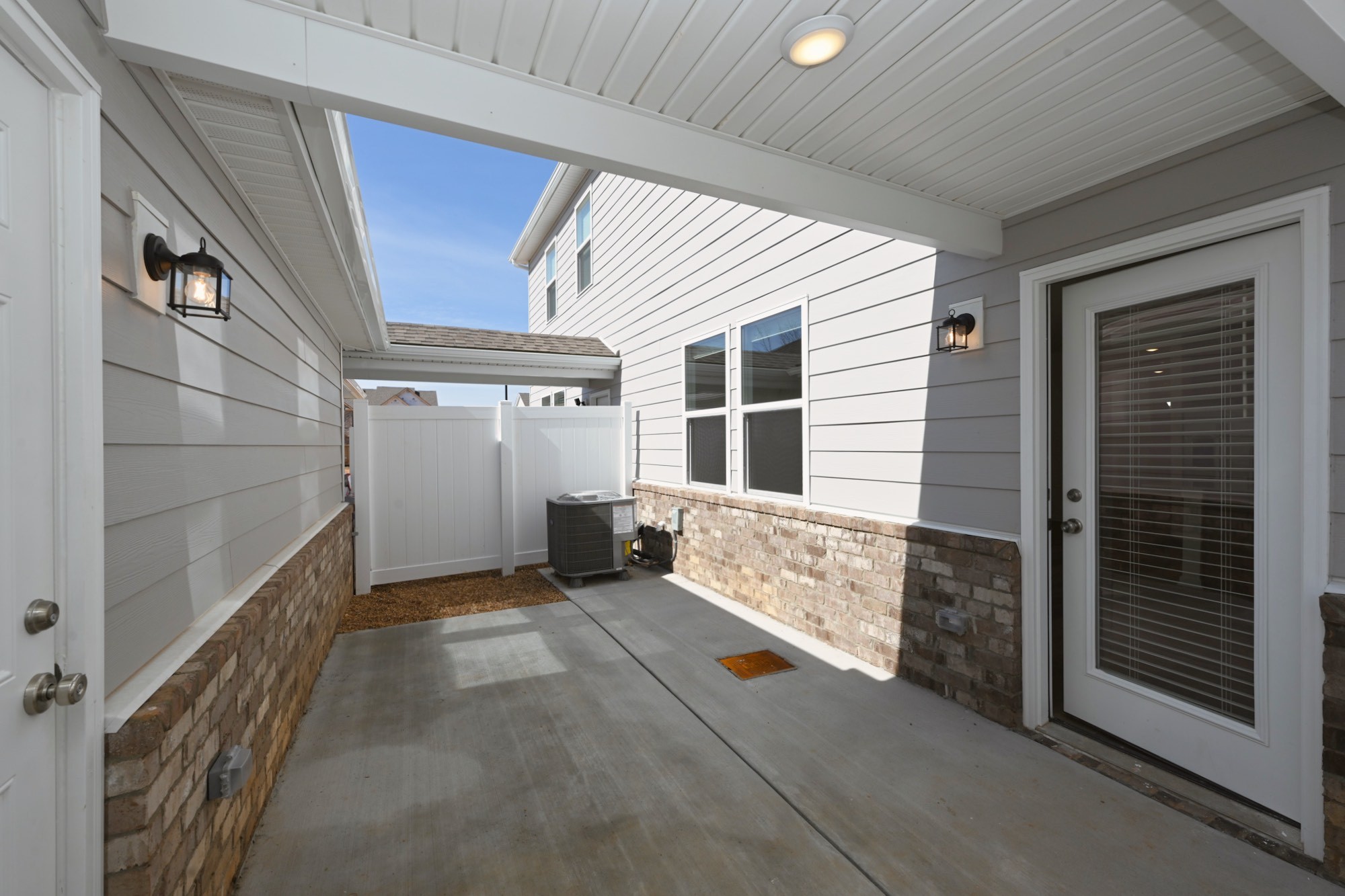 2900 Suzanne Landon Dr Unit: L5