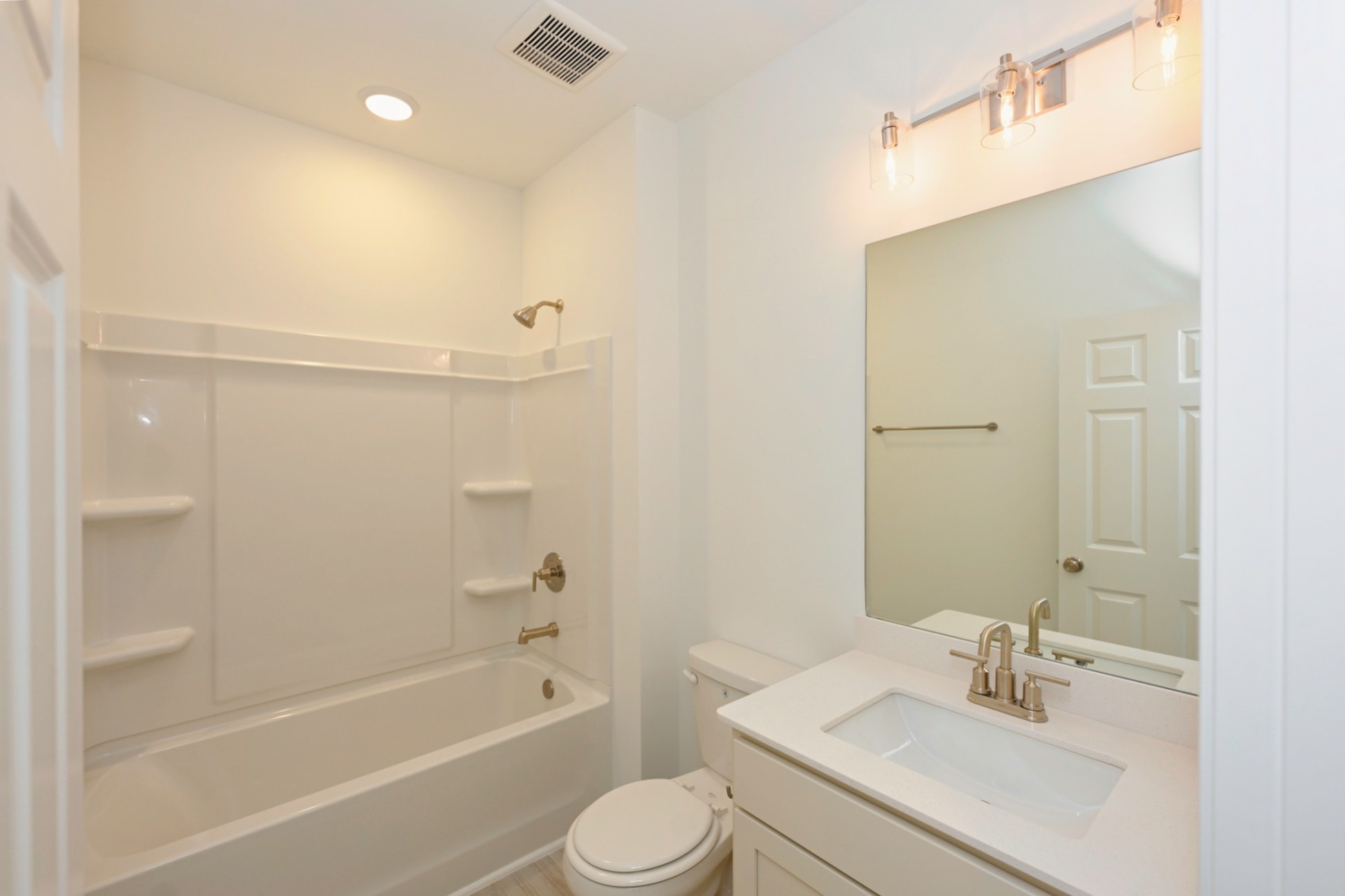 2900 Suzanne Landon Dr Unit: L5