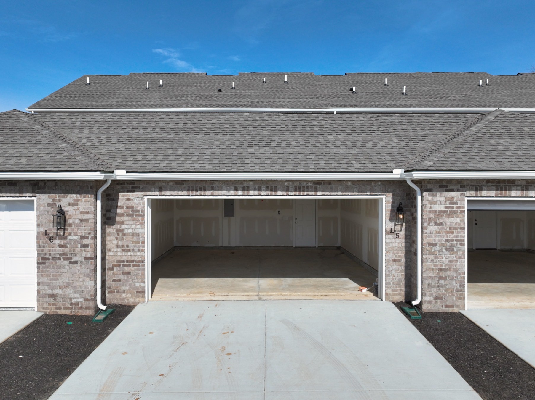 2900 Suzanne Landon Dr Unit: L5